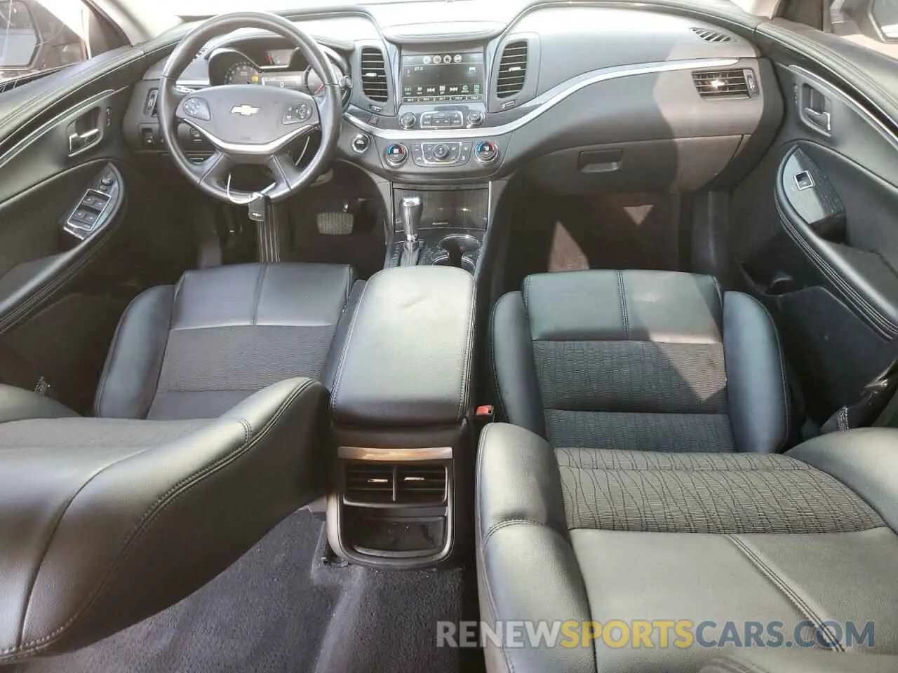 8 fotografías del automóvil dañado 2G11Z5S38K9103859 CHEVROLET IMPALA 2019