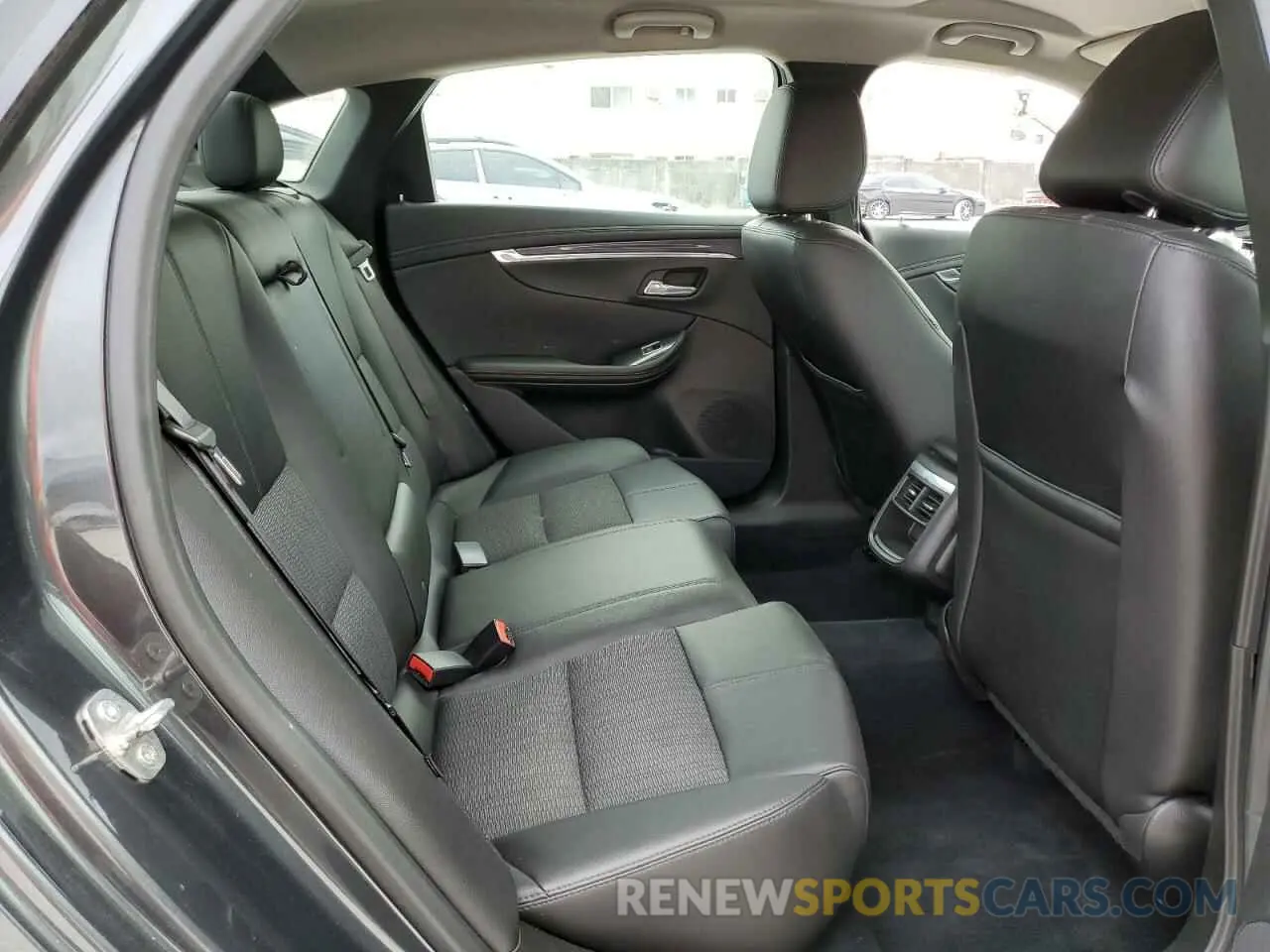 10 fotografías del automóvil dañado 2G11Z5S38K9122010 CHEVROLET IMPALA 2019