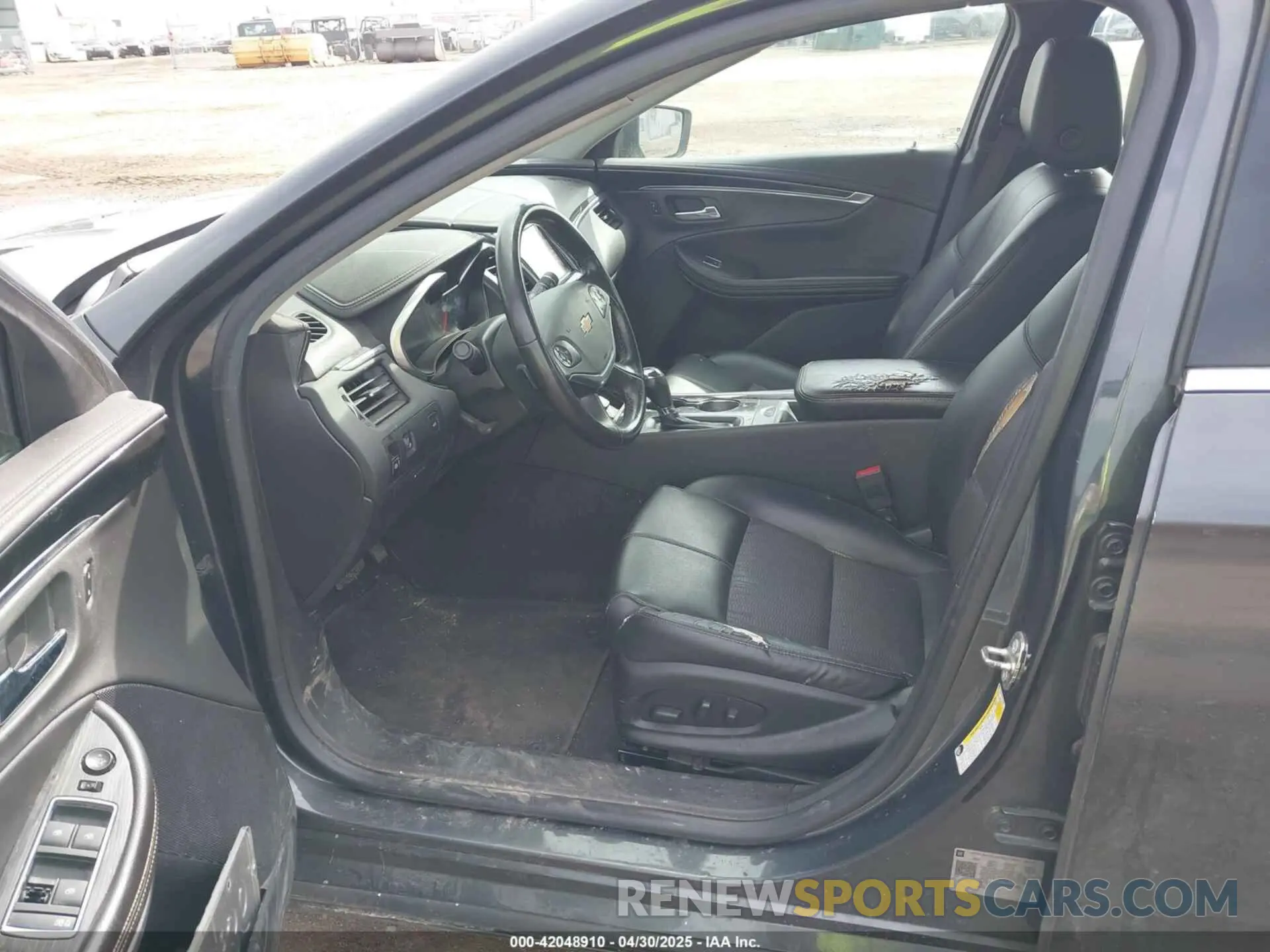 5 fotografías del automóvil dañado 2G11Z5SA9K9144998 CHEVROLET IMPALA 2019