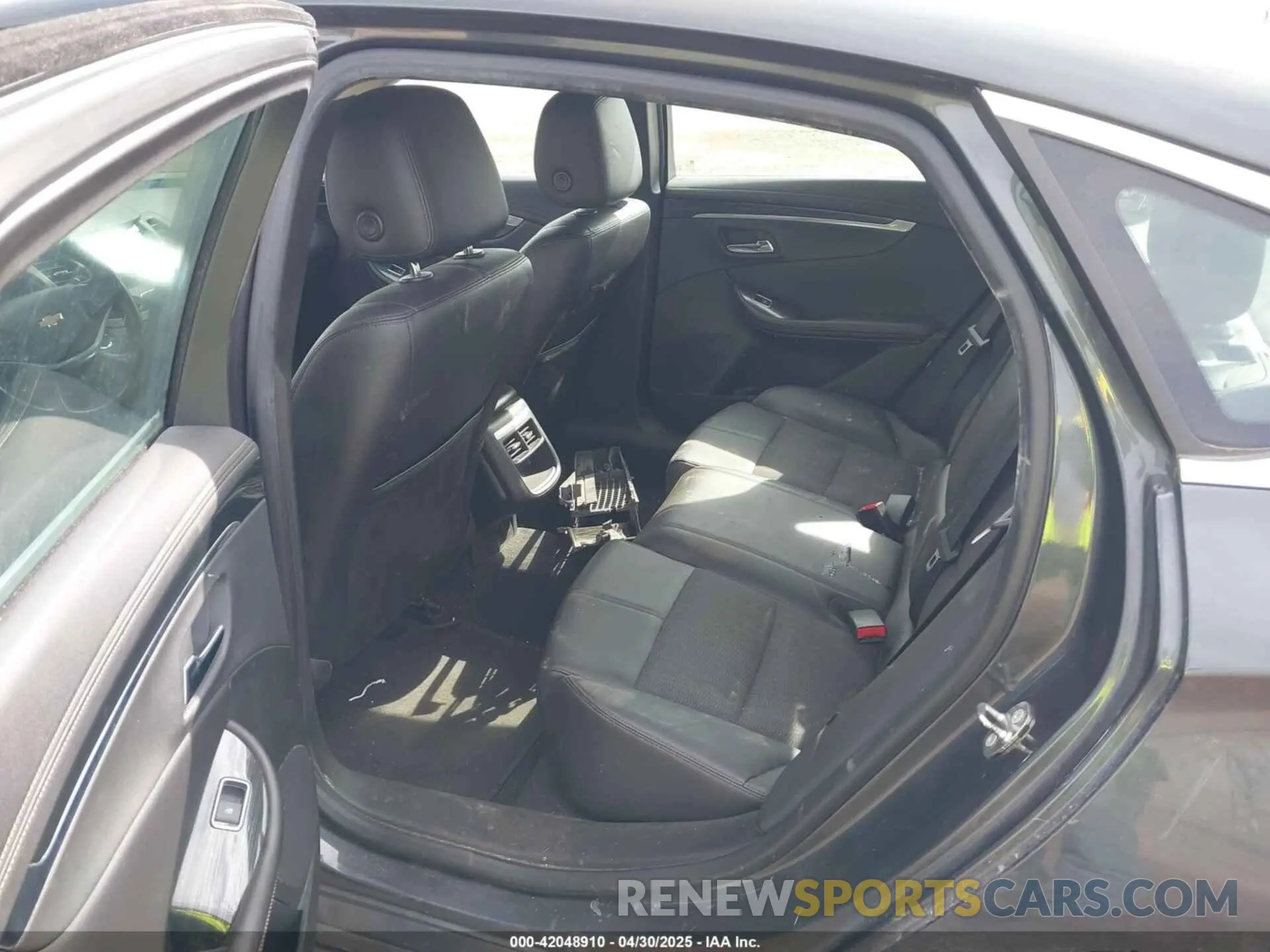 8 fotografías del automóvil dañado 2G11Z5SA9K9144998 CHEVROLET IMPALA 2019