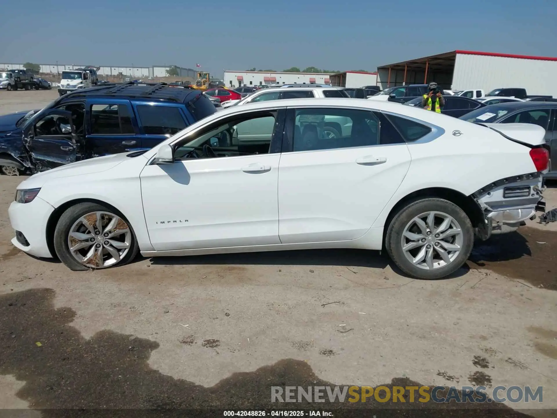 15 fotografías del automóvil dañado 1G11Z5S39LU112977 CHEVROLET IMPALA 2020