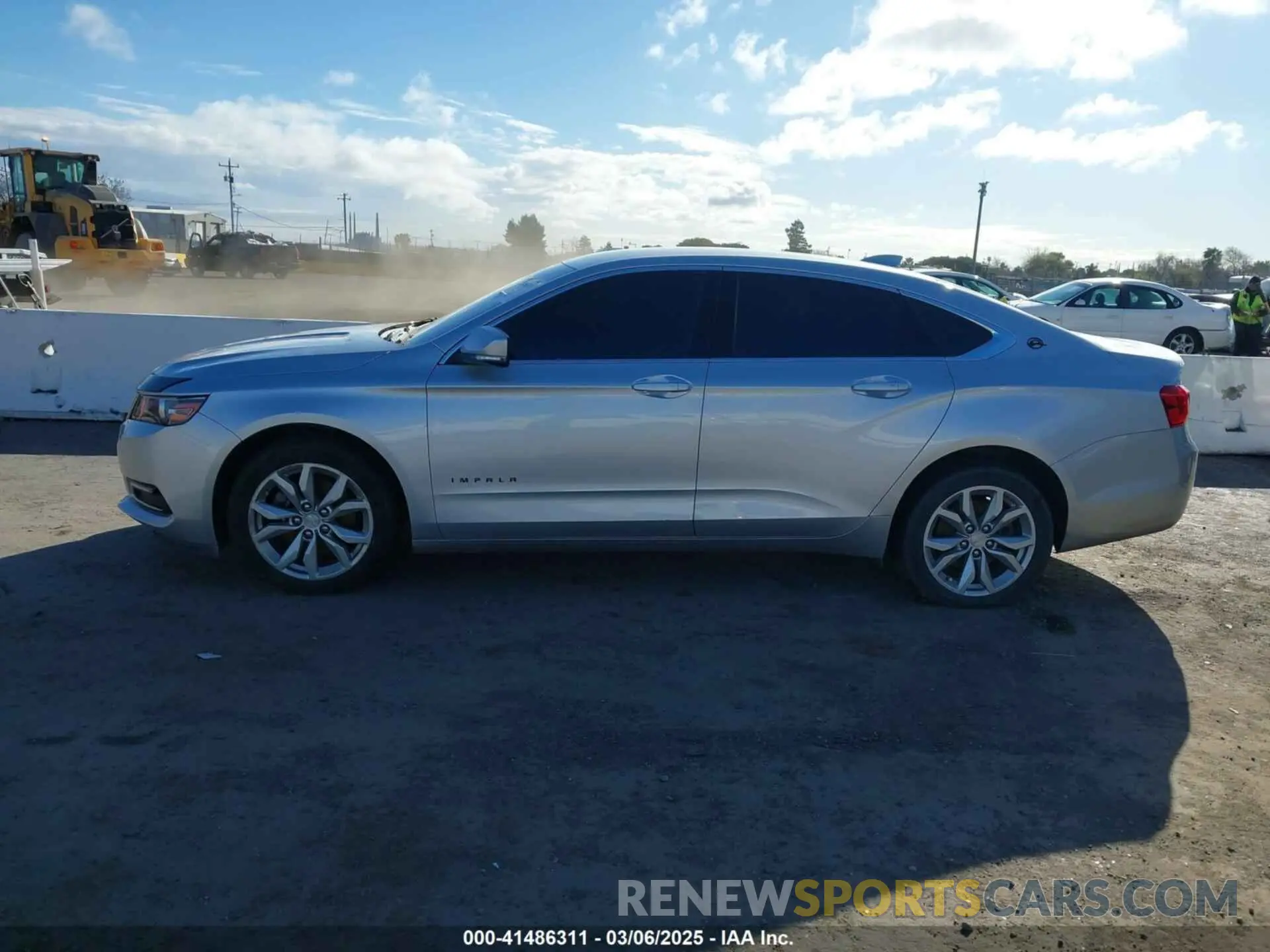 15 fotografías del automóvil dañado 1G11Z5S3XLU102944 CHEVROLET IMPALA 2020