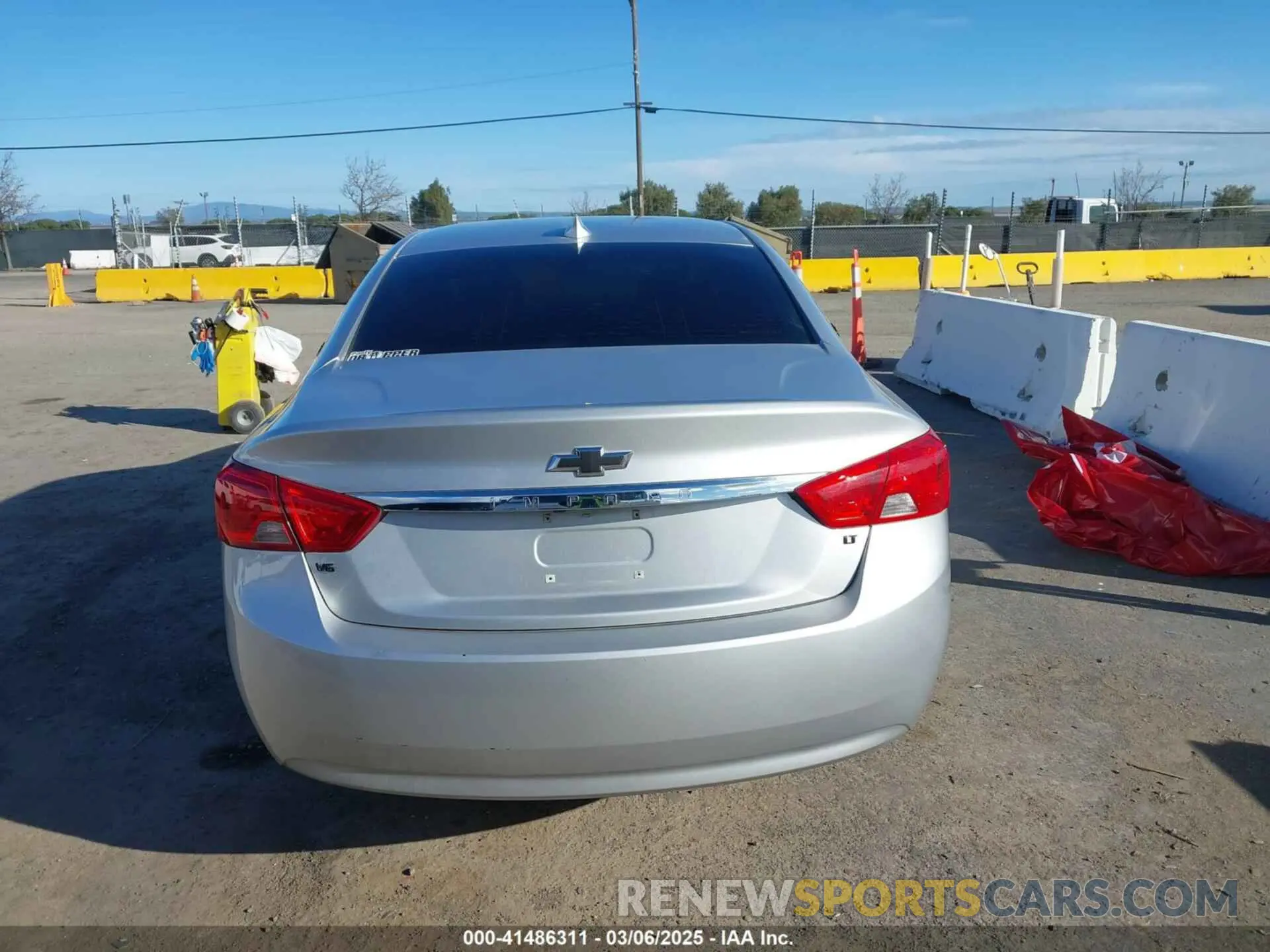 17 fotografías del automóvil dañado 1G11Z5S3XLU102944 CHEVROLET IMPALA 2020