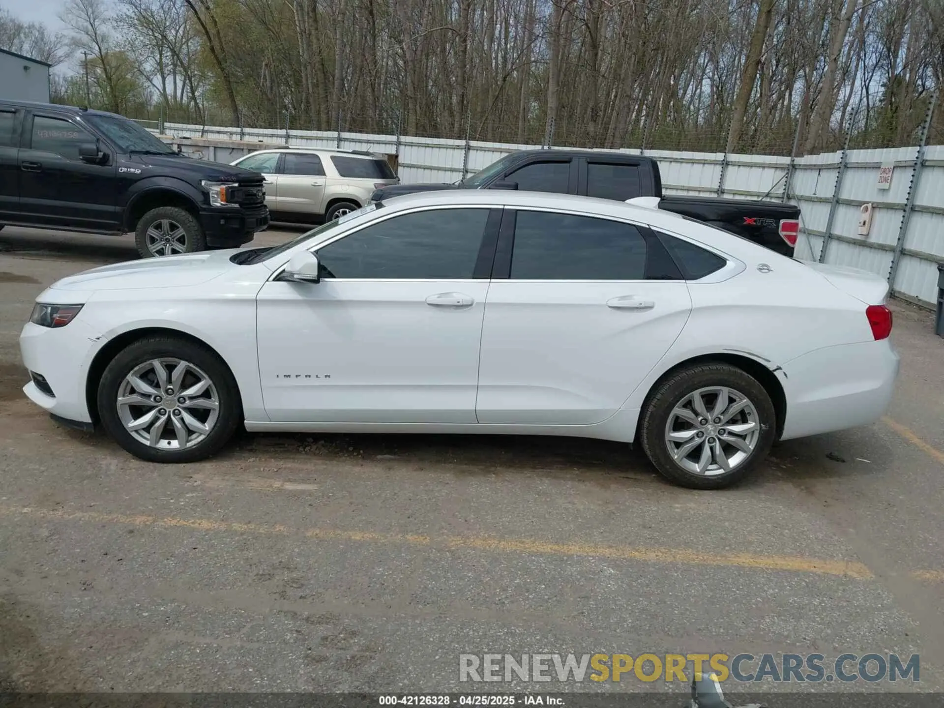 15 fotografías del automóvil dañado 1G11Z5S3XLU110431 CHEVROLET IMPALA 2020