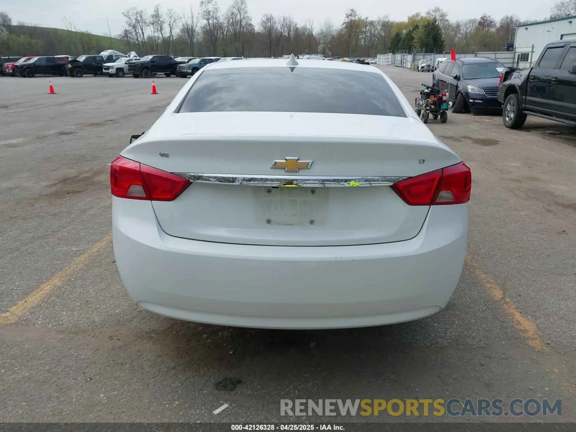 17 fotografías del automóvil dañado 1G11Z5S3XLU110431 CHEVROLET IMPALA 2020