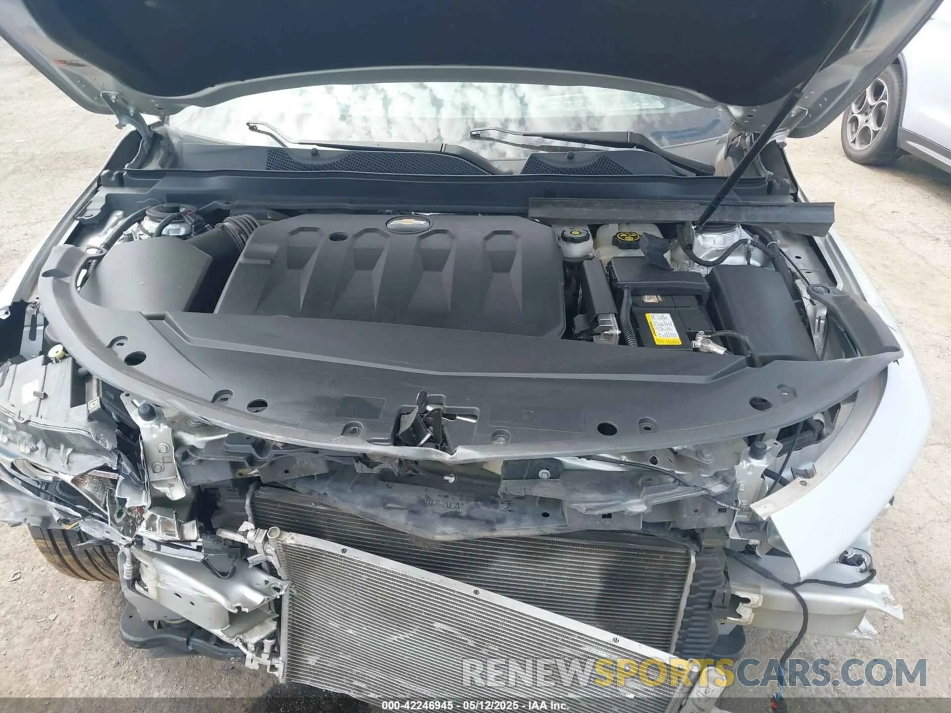 10 fotografías del automóvil dañado 2G1105S33L9100587 CHEVROLET IMPALA 2020