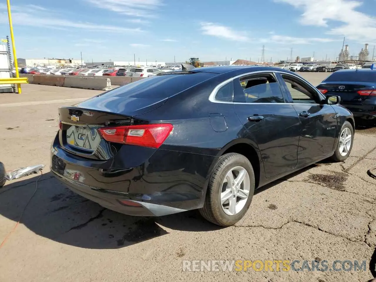 3 fotografías del automóvil dañado 1G1ZB5ST0KF117477 CHEVROLET MALIBU 2019