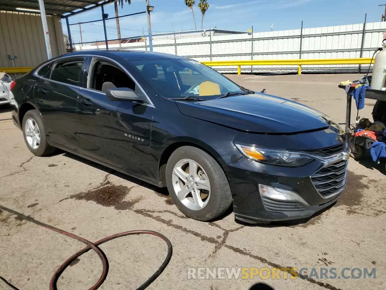 4 fotografías del automóvil dañado 1G1ZB5ST0KF117477 CHEVROLET MALIBU 2019
