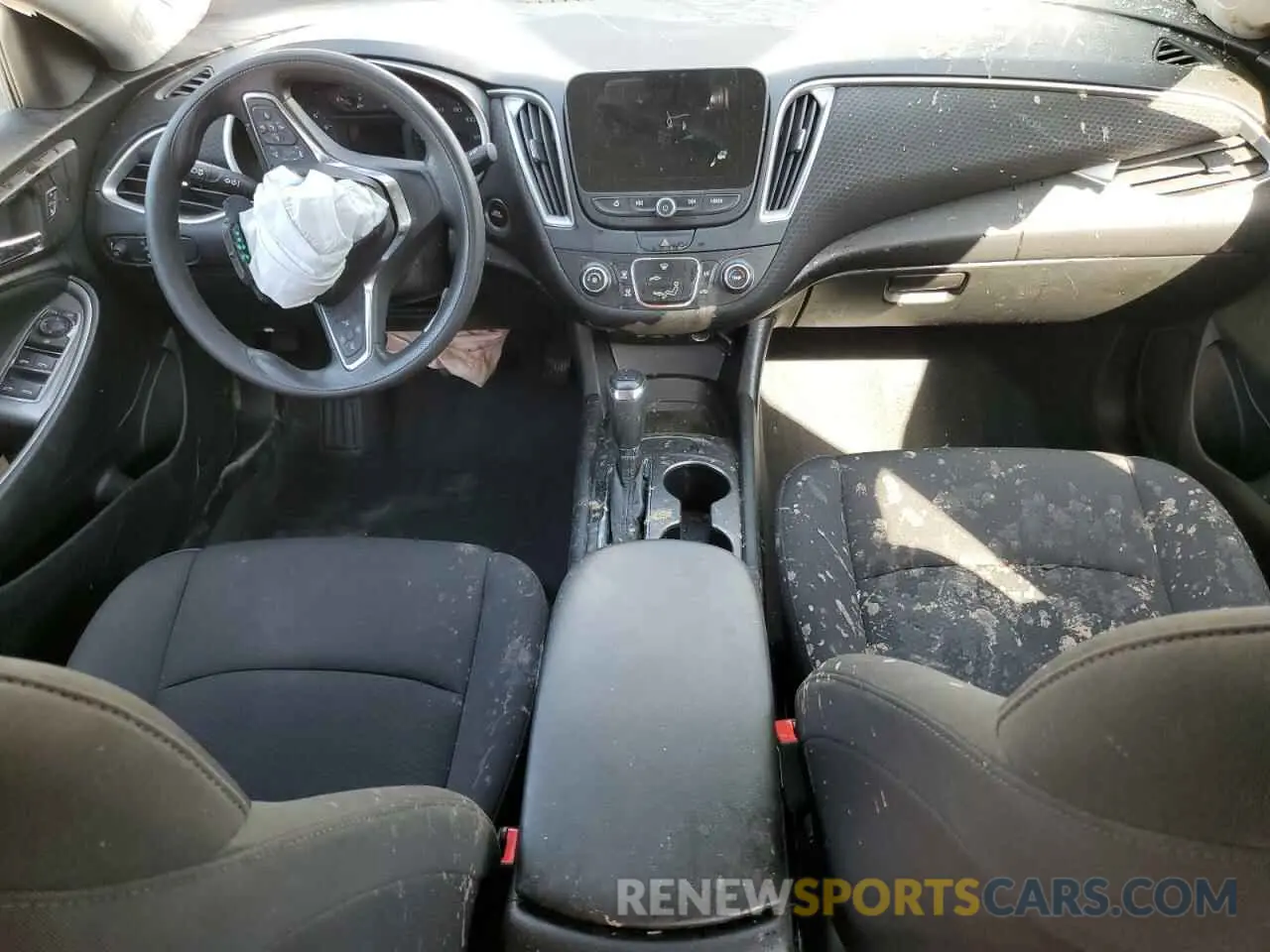 8 fotografías del automóvil dañado 1G1ZB5ST0KF144257 CHEVROLET MALIBU 2019