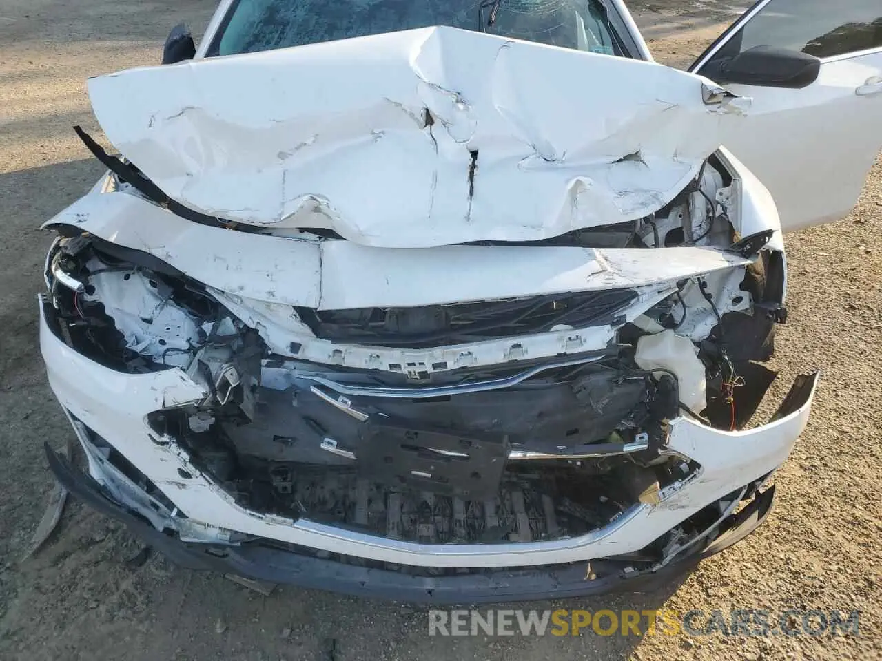 12 fotografías del automóvil dañado 1G1ZB5ST0KF146770 CHEVROLET MALIBU 2019