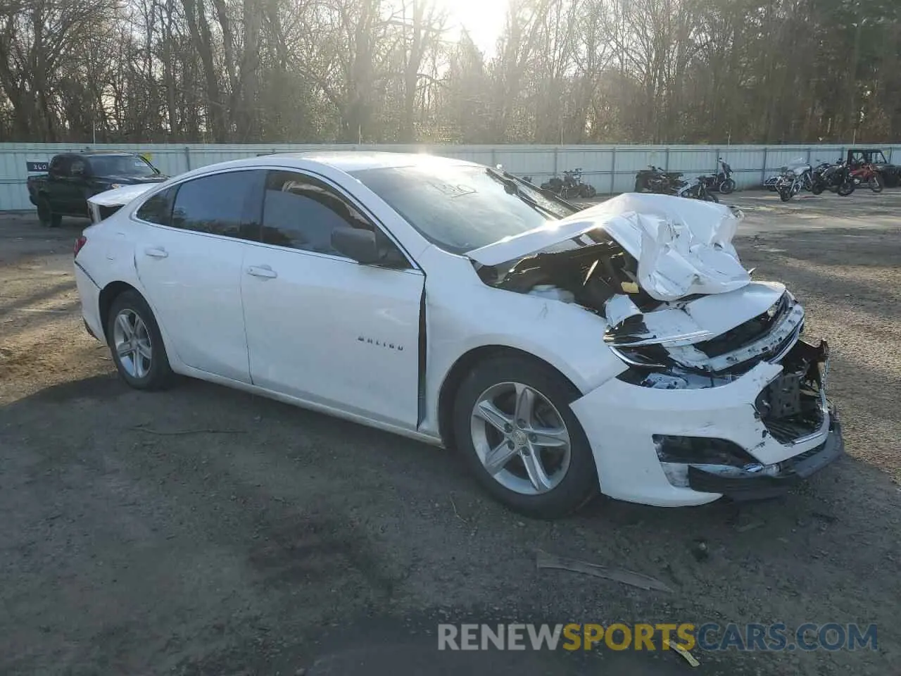 4 fotografías del automóvil dañado 1G1ZB5ST0KF146770 CHEVROLET MALIBU 2019