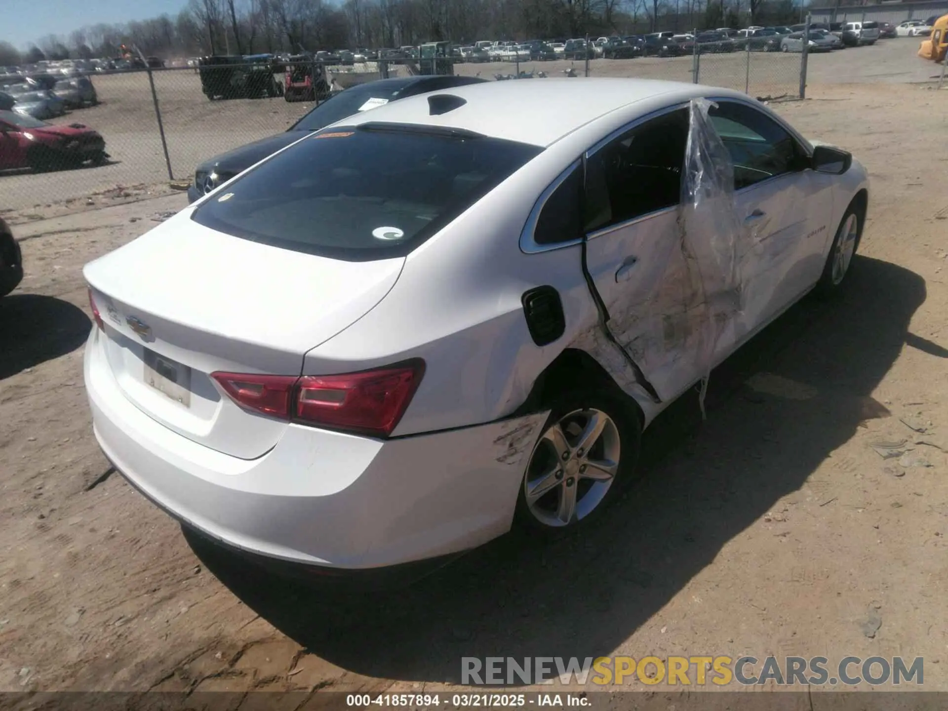 4 fotografías del automóvil dañado 1G1ZB5ST0KF184399 CHEVROLET MALIBU 2019