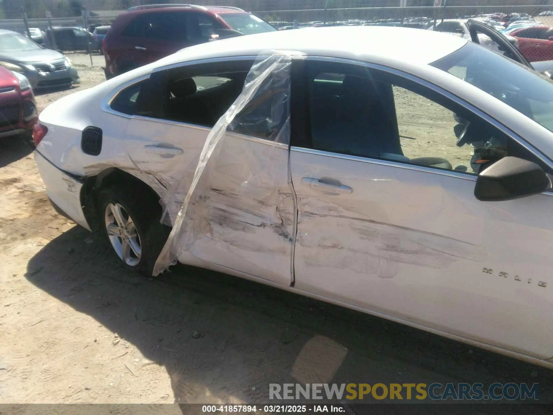 6 fotografías del automóvil dañado 1G1ZB5ST0KF184399 CHEVROLET MALIBU 2019