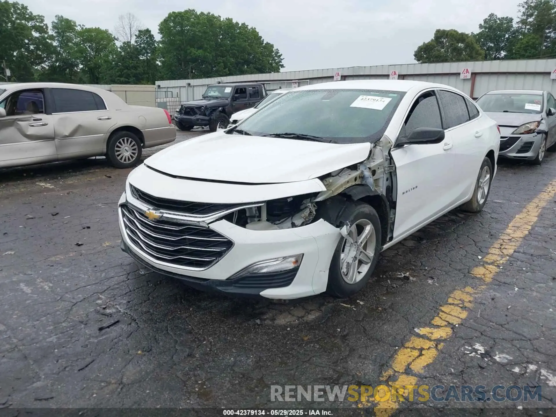 2 fotografías del automóvil dañado 1G1ZB5ST0KF215439 CHEVROLET MALIBU 2019