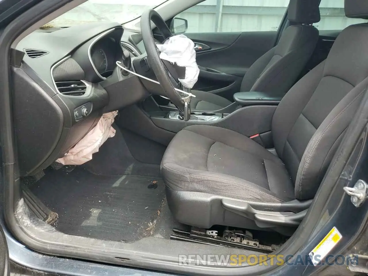 7 fotografías del automóvil dañado 1G1ZB5ST1KF183245 CHEVROLET MALIBU 2019