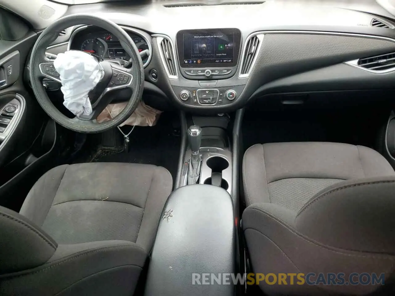 8 fotografías del automóvil dañado 1G1ZB5ST1KF183245 CHEVROLET MALIBU 2019