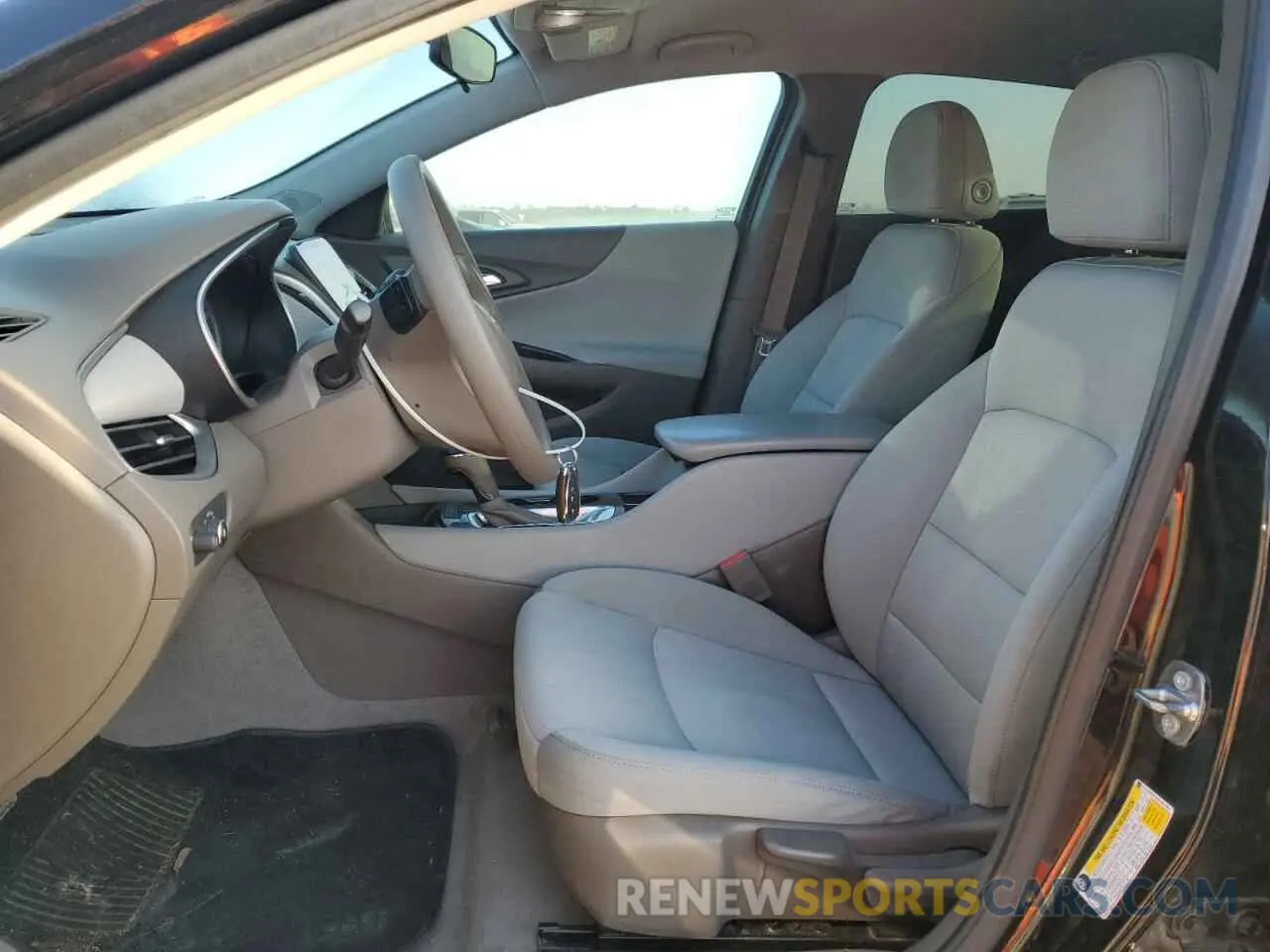 7 fotografías del automóvil dañado 1G1ZB5ST2KF184453 CHEVROLET MALIBU 2019