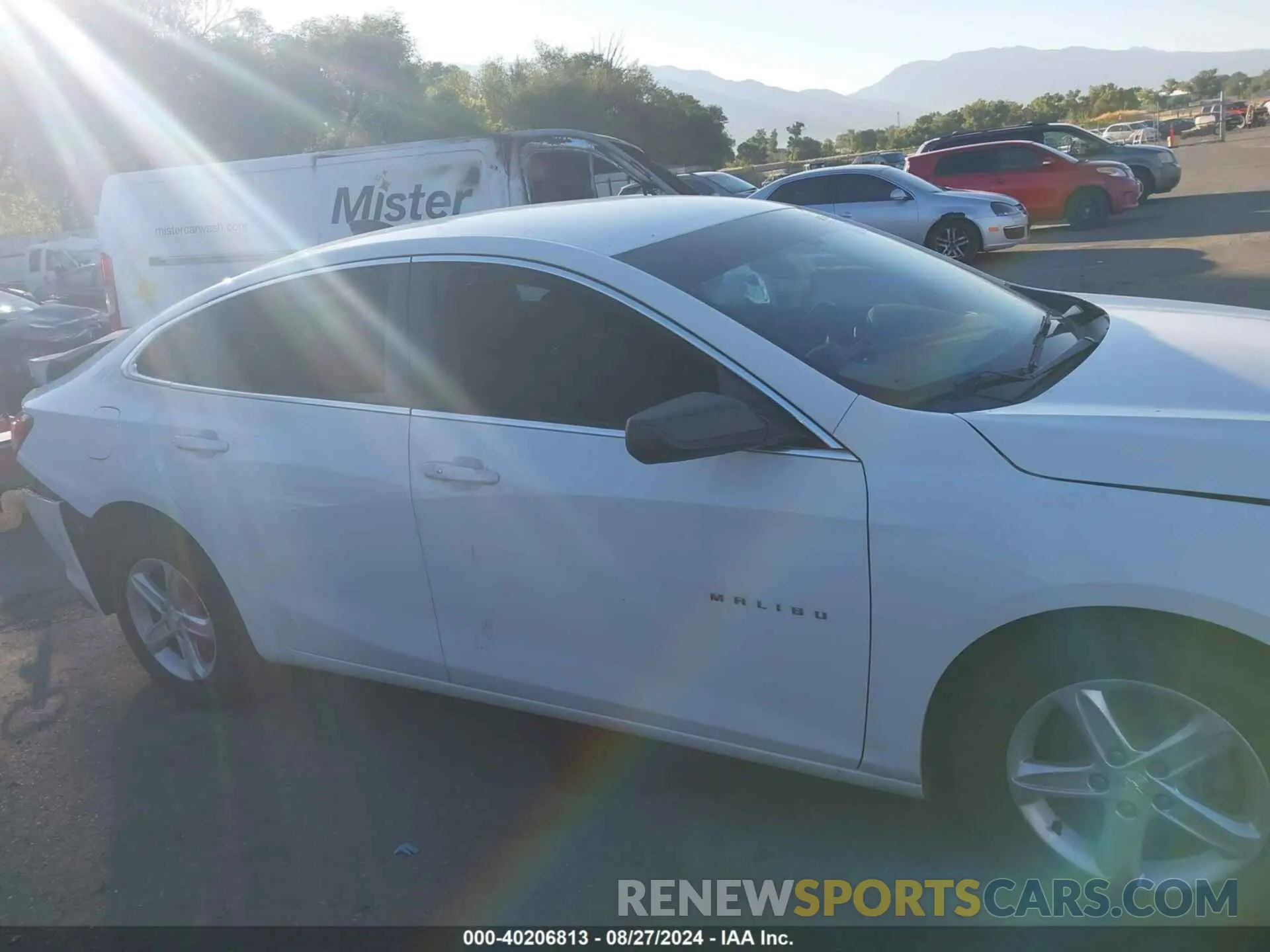 12 fotografías del automóvil dañado 1G1ZB5ST3KF130756 CHEVROLET MALIBU 2019