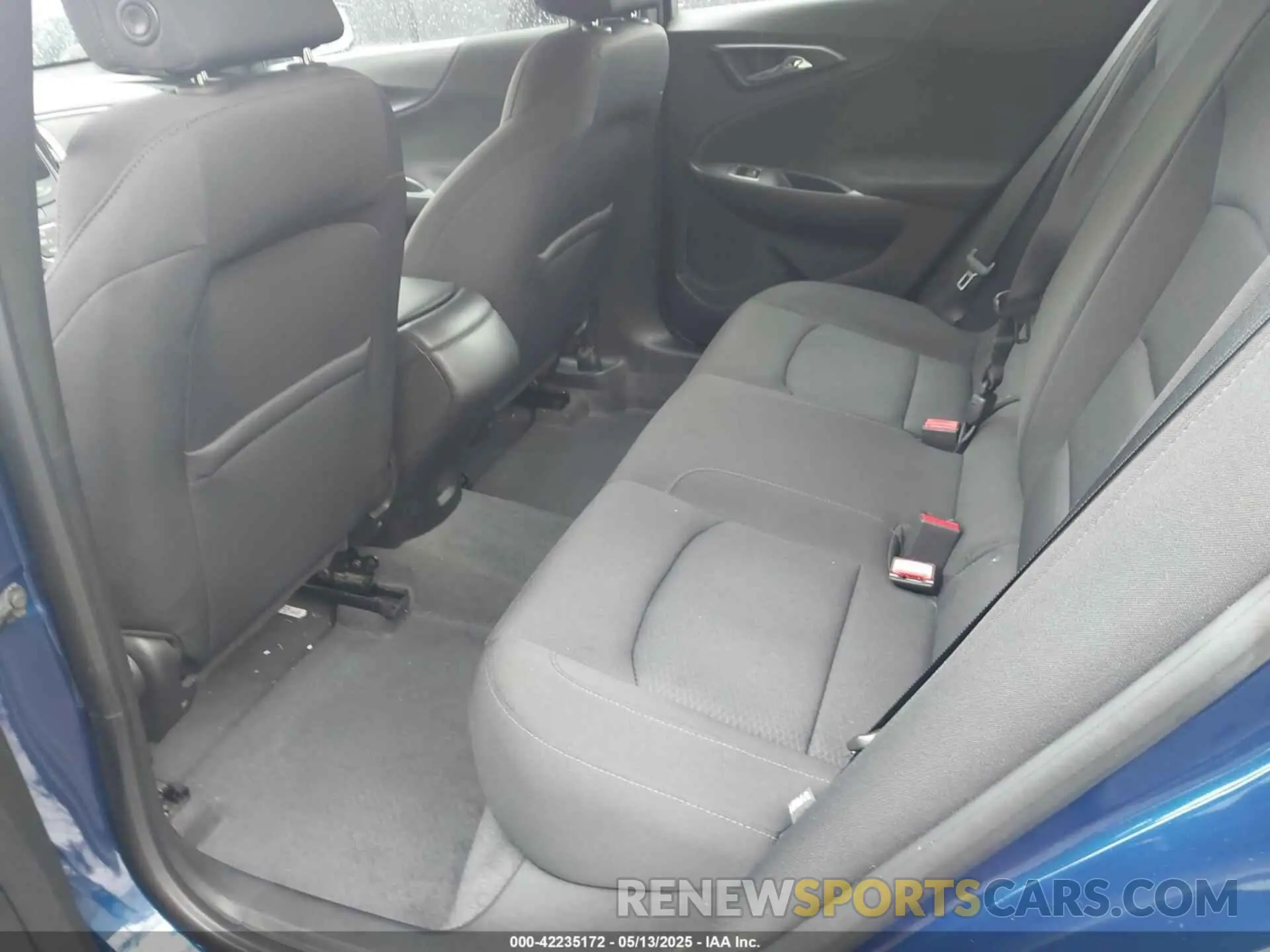 8 fotografías del automóvil dañado 1G1ZB5ST6KF174489 CHEVROLET MALIBU 2019