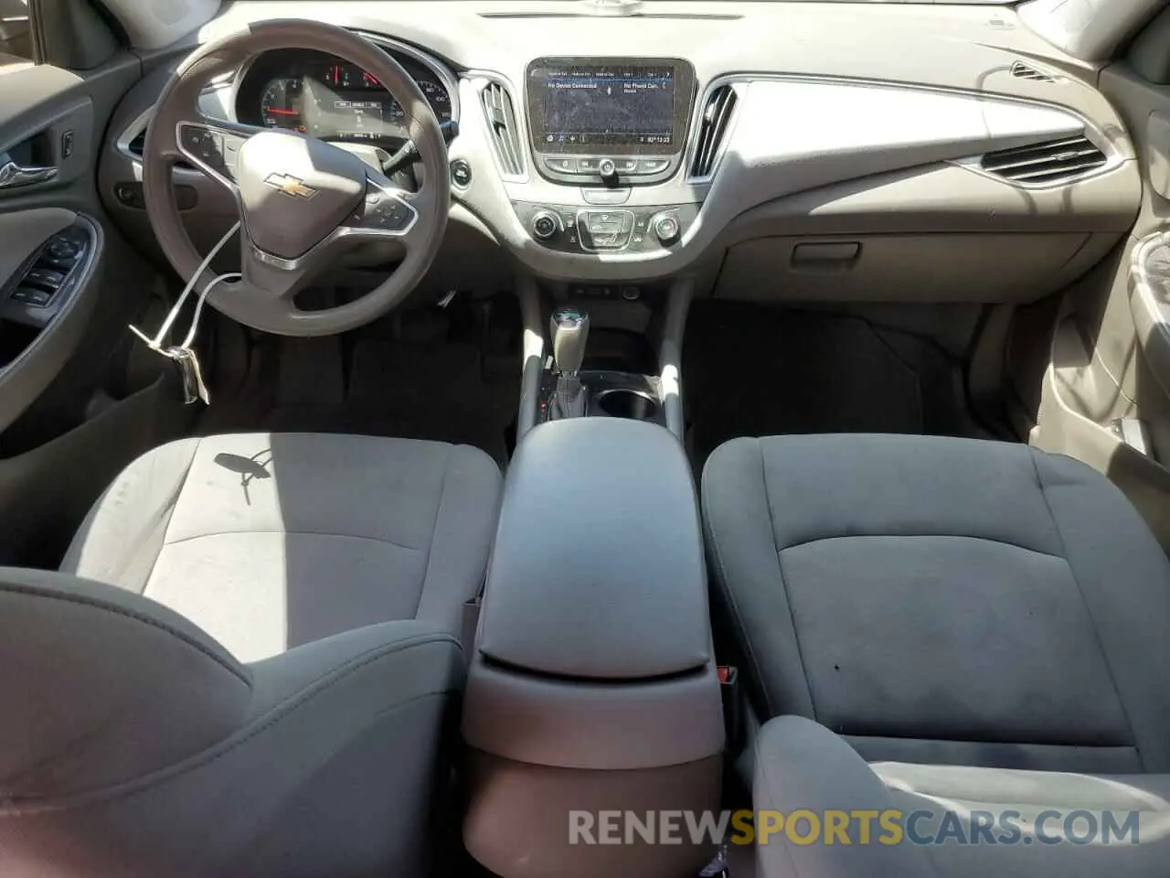 8 fotografías del automóvil dañado 1G1ZB5ST7KF222405 CHEVROLET MALIBU 2019