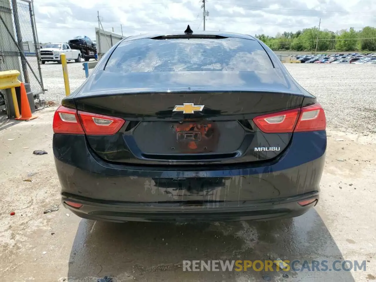 6 fotografías del automóvil dañado 1G1ZB5ST8KF118716 CHEVROLET MALIBU 2019