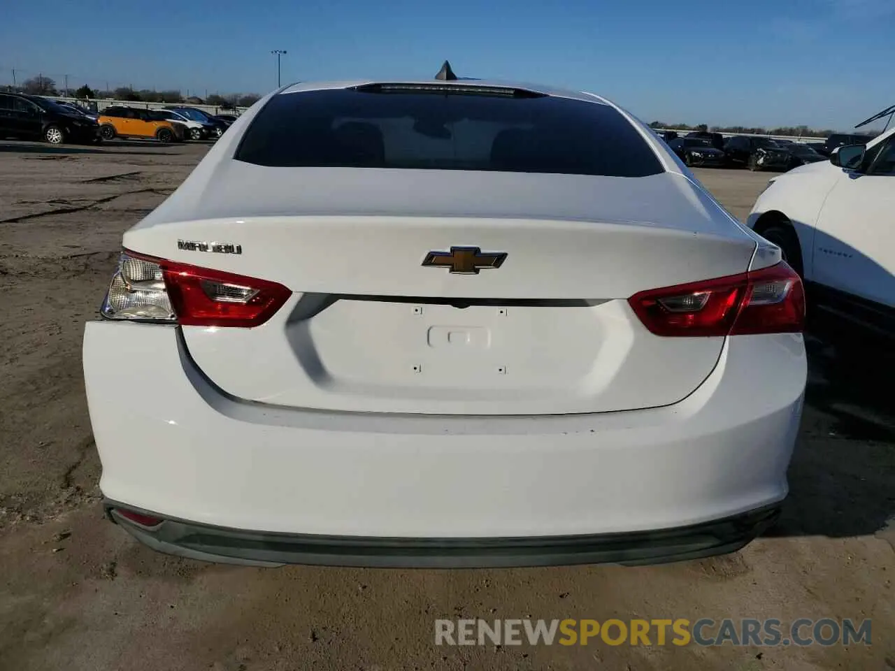 6 fotografías del automóvil dañado 1G1ZB5ST8KF122779 CHEVROLET MALIBU 2019