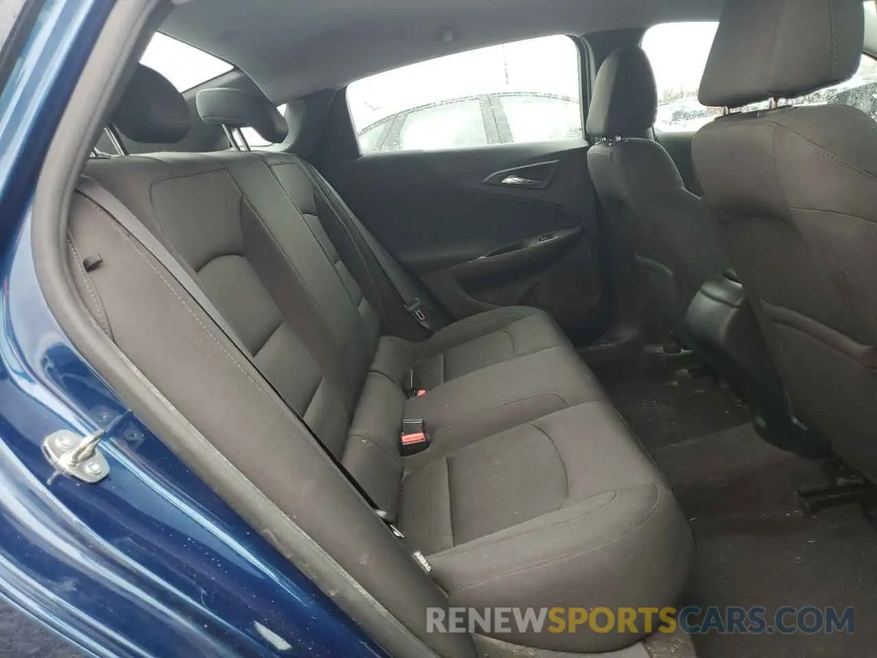 10 fotografías del automóvil dañado 1G1ZB5ST9KF114934 CHEVROLET MALIBU 2019