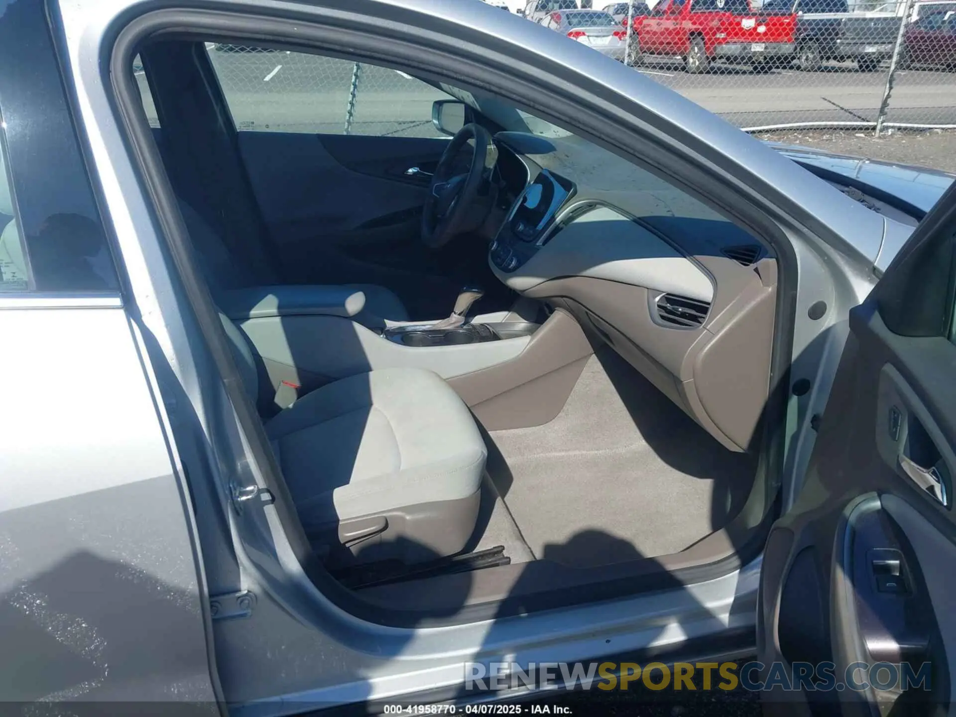 5 fotografías del automóvil dañado 1G1ZB5STXKF224519 CHEVROLET MALIBU 2019
