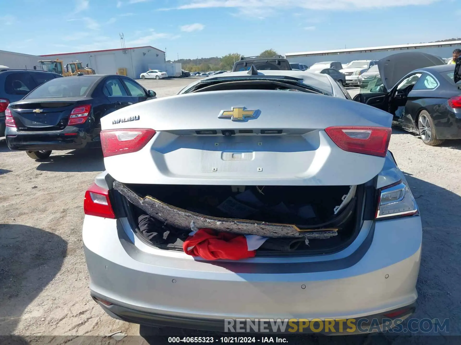 15 fotografías del automóvil dañado 1G1ZC5ST1KF138058 CHEVROLET MALIBU 2019