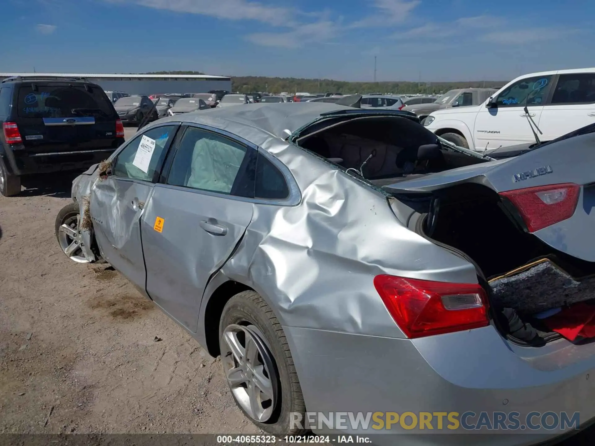 6 fotografías del automóvil dañado 1G1ZC5ST1KF138058 CHEVROLET MALIBU 2019