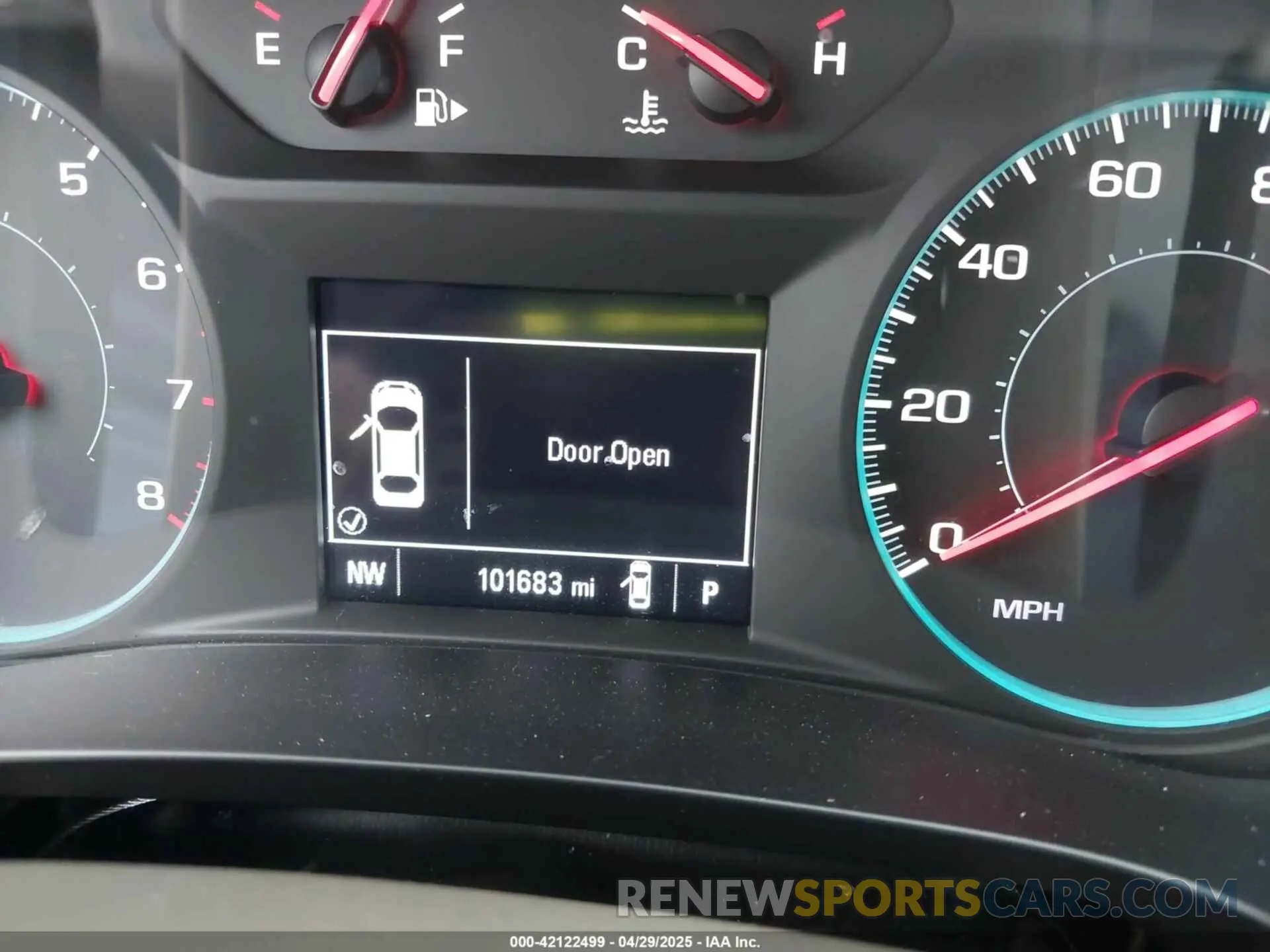 7 fotografías del automóvil dañado 1G1ZC5ST2KF184322 CHEVROLET MALIBU 2019
