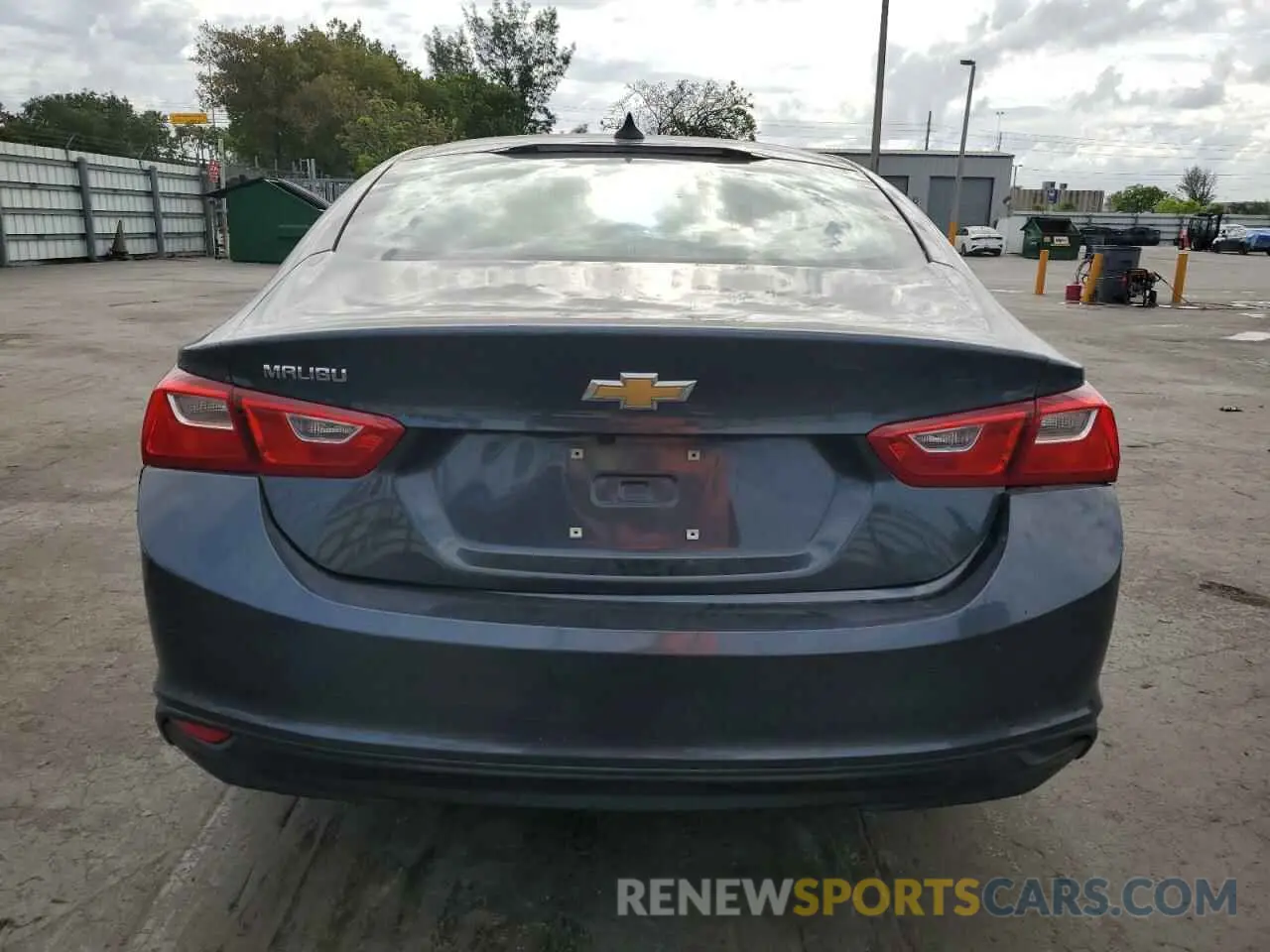 6 fotografías del automóvil dañado 1G1ZC5ST4KF118158 CHEVROLET MALIBU 2019