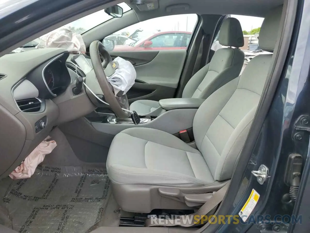 7 fotografías del automóvil dañado 1G1ZC5ST4KF118158 CHEVROLET MALIBU 2019