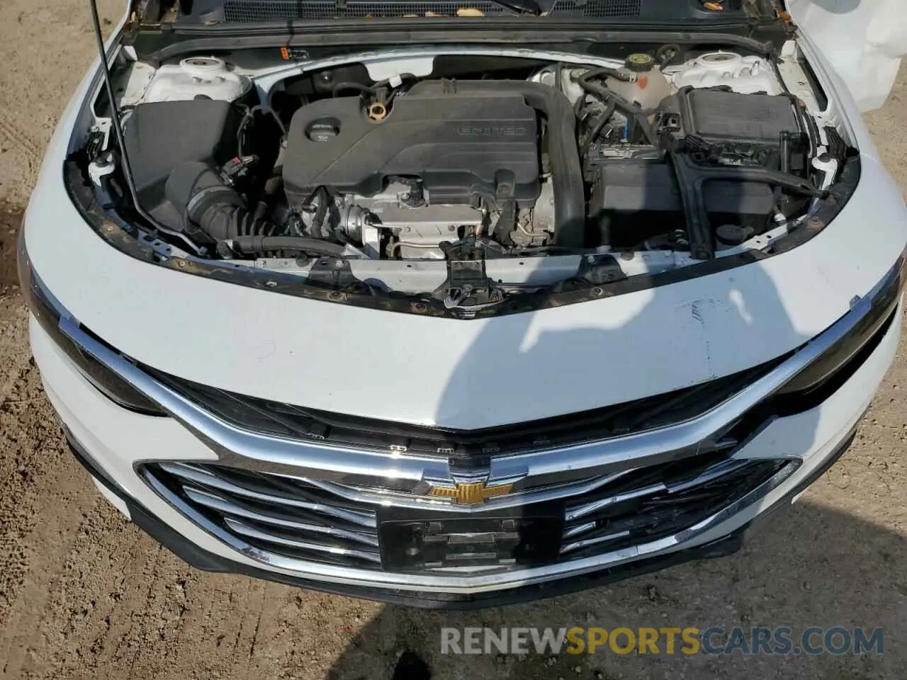 11 fotografías del automóvil dañado 1G1ZC5ST4KF181602 CHEVROLET MALIBU 2019