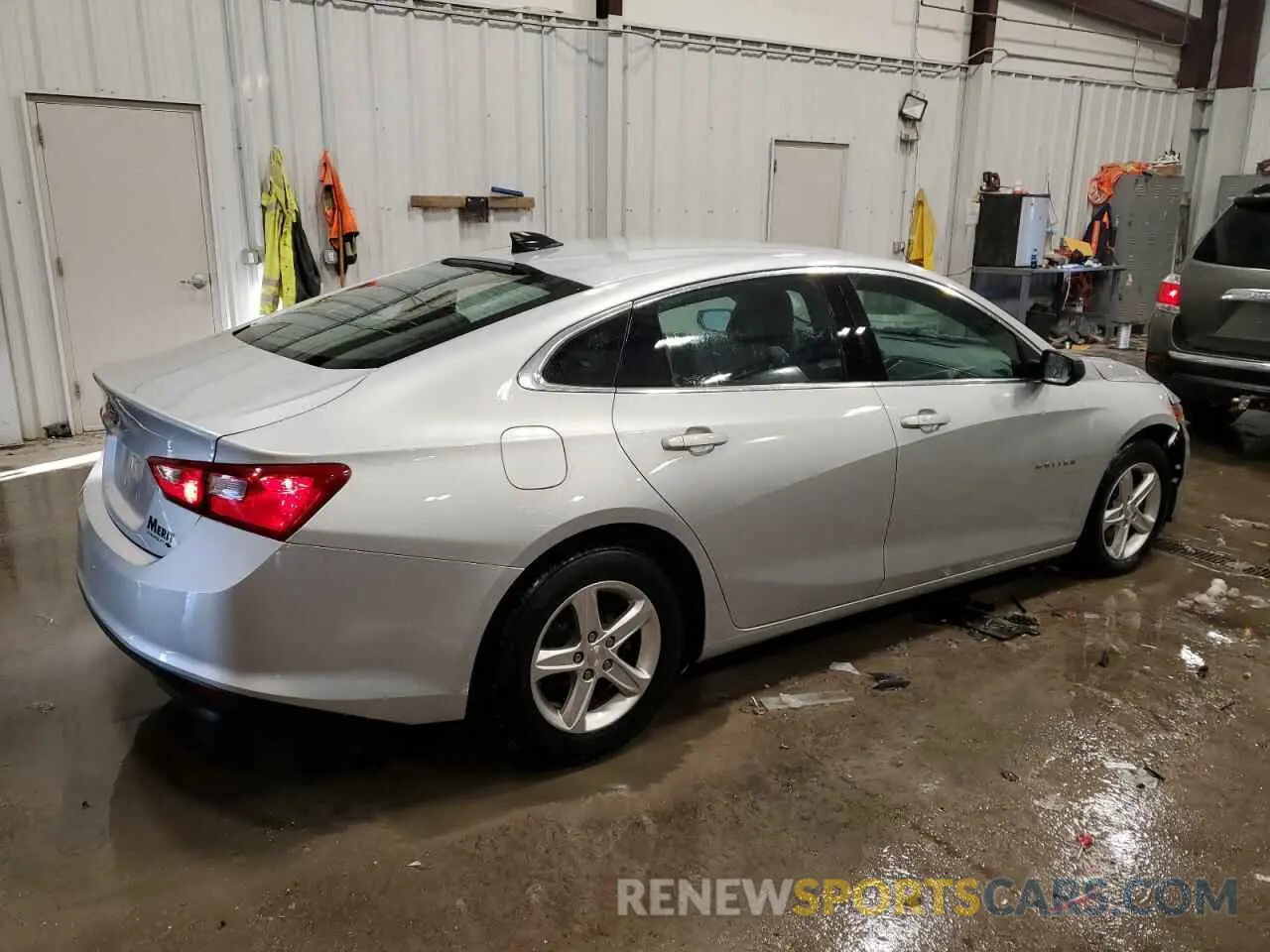 3 fotografías del automóvil dañado 1G1ZC5ST4KF183365 CHEVROLET MALIBU 2019