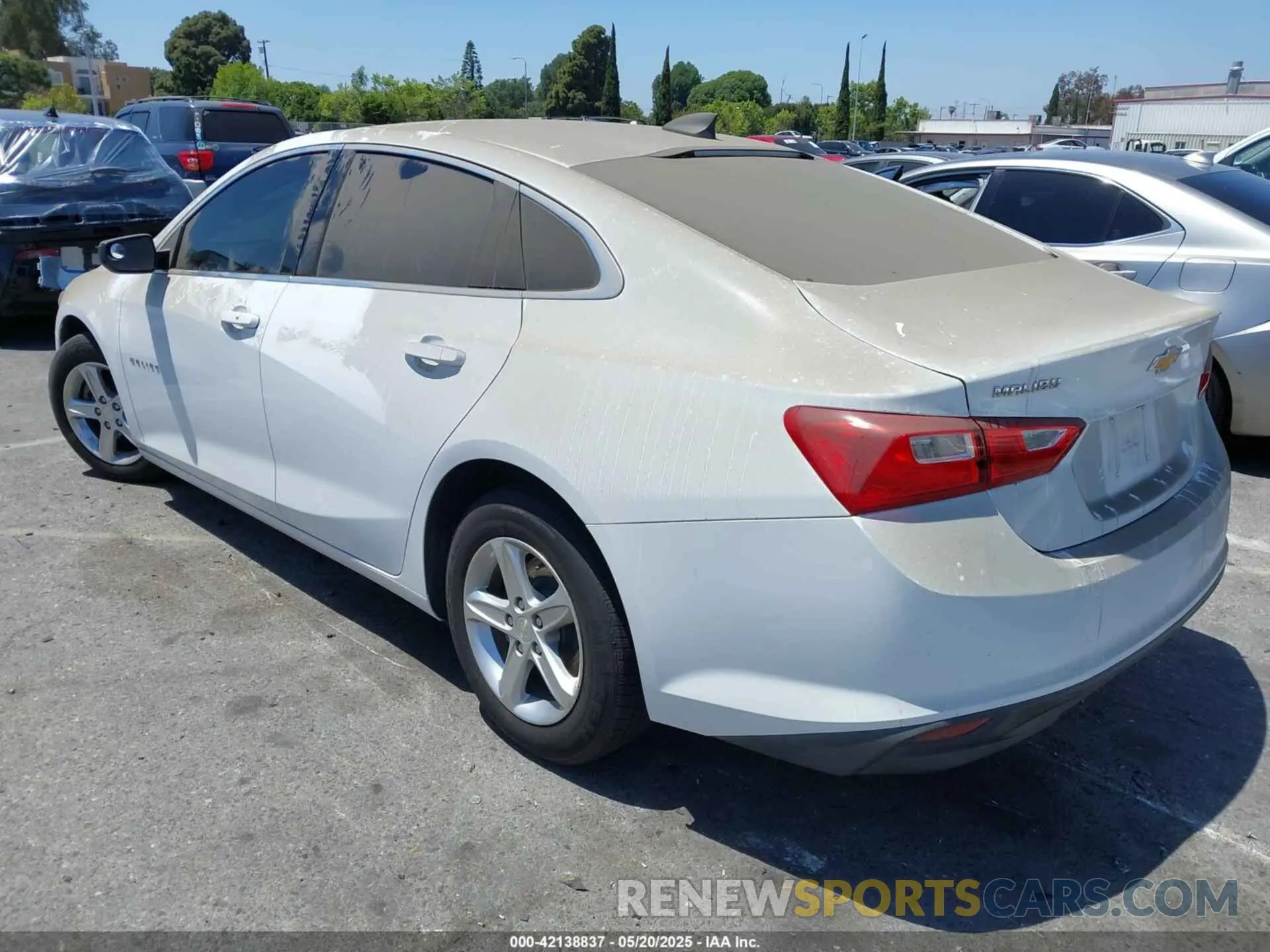 3 fotografías del automóvil dañado 1G1ZC5ST5KF111073 CHEVROLET MALIBU 2019