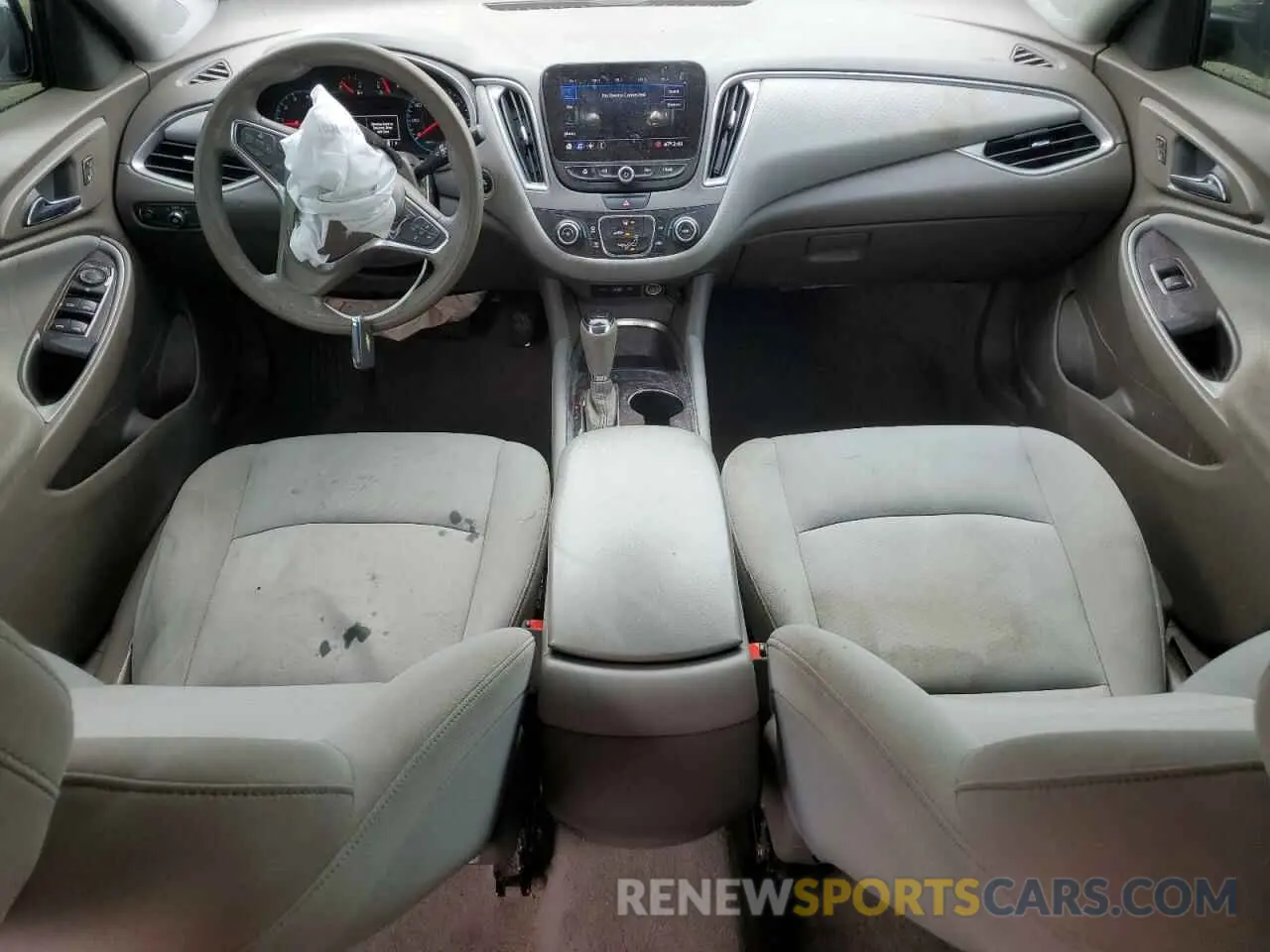 8 fotografías del automóvil dañado 1G1ZC5ST6KF124561 CHEVROLET MALIBU 2019