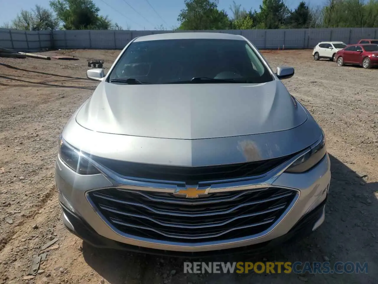 5 fotografías del automóvil dañado 1G1ZC5ST7KF135343 CHEVROLET MALIBU 2019