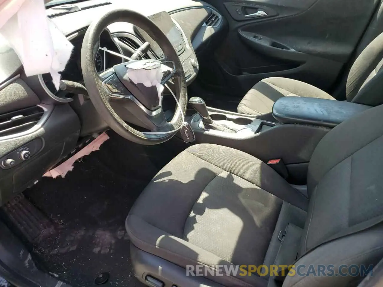7 fotografías del automóvil dañado 1G1ZC5ST8KF210857 CHEVROLET MALIBU 2019
