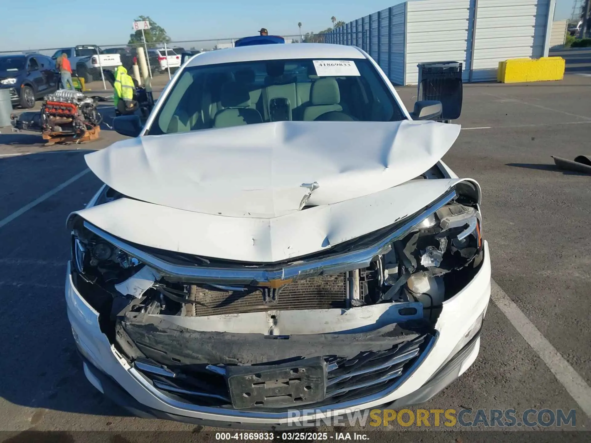 12 fotografías del automóvil dañado 1G1ZC5STXKF171852 CHEVROLET MALIBU 2019