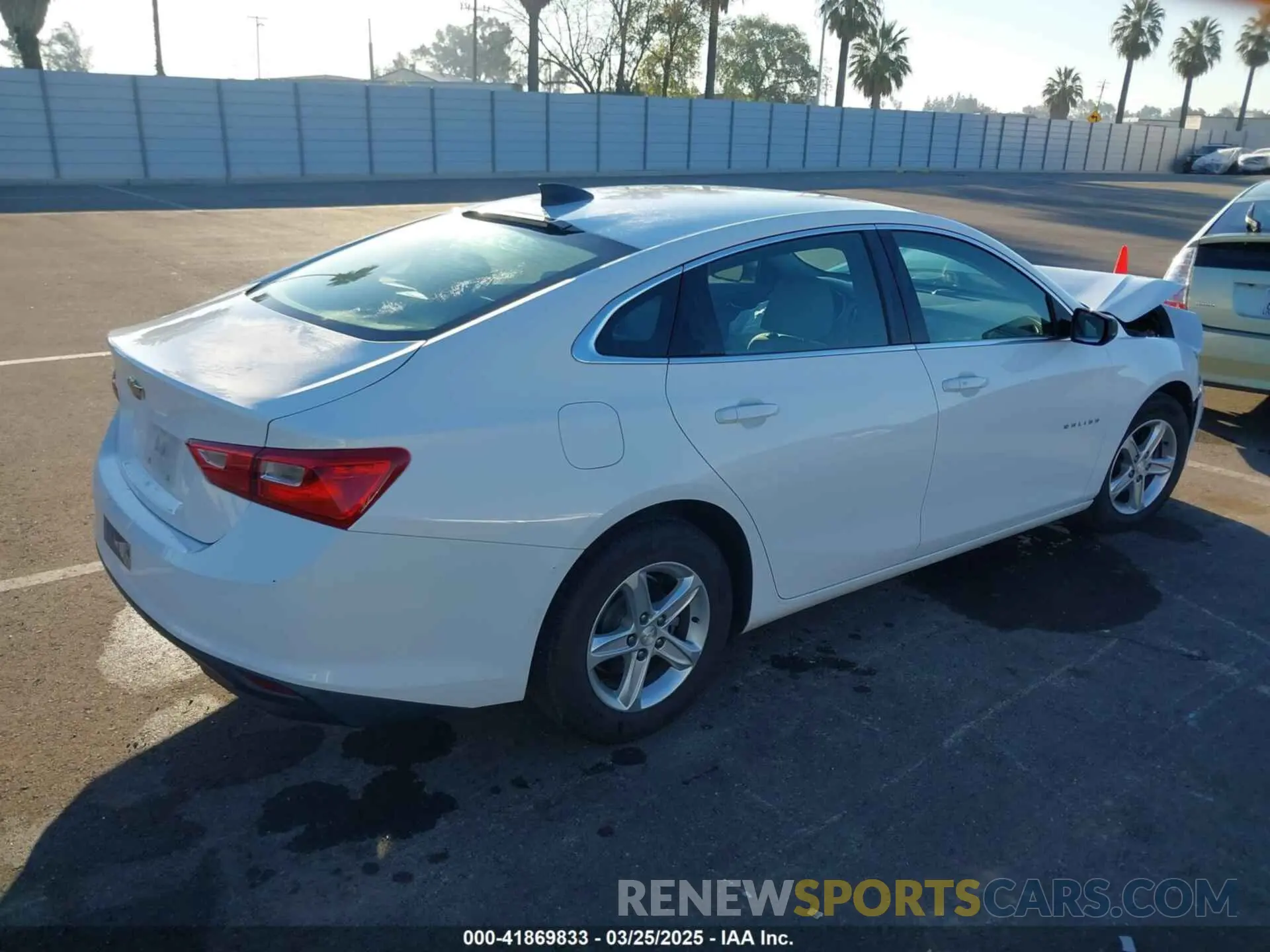 4 fotografías del automóvil dañado 1G1ZC5STXKF171852 CHEVROLET MALIBU 2019