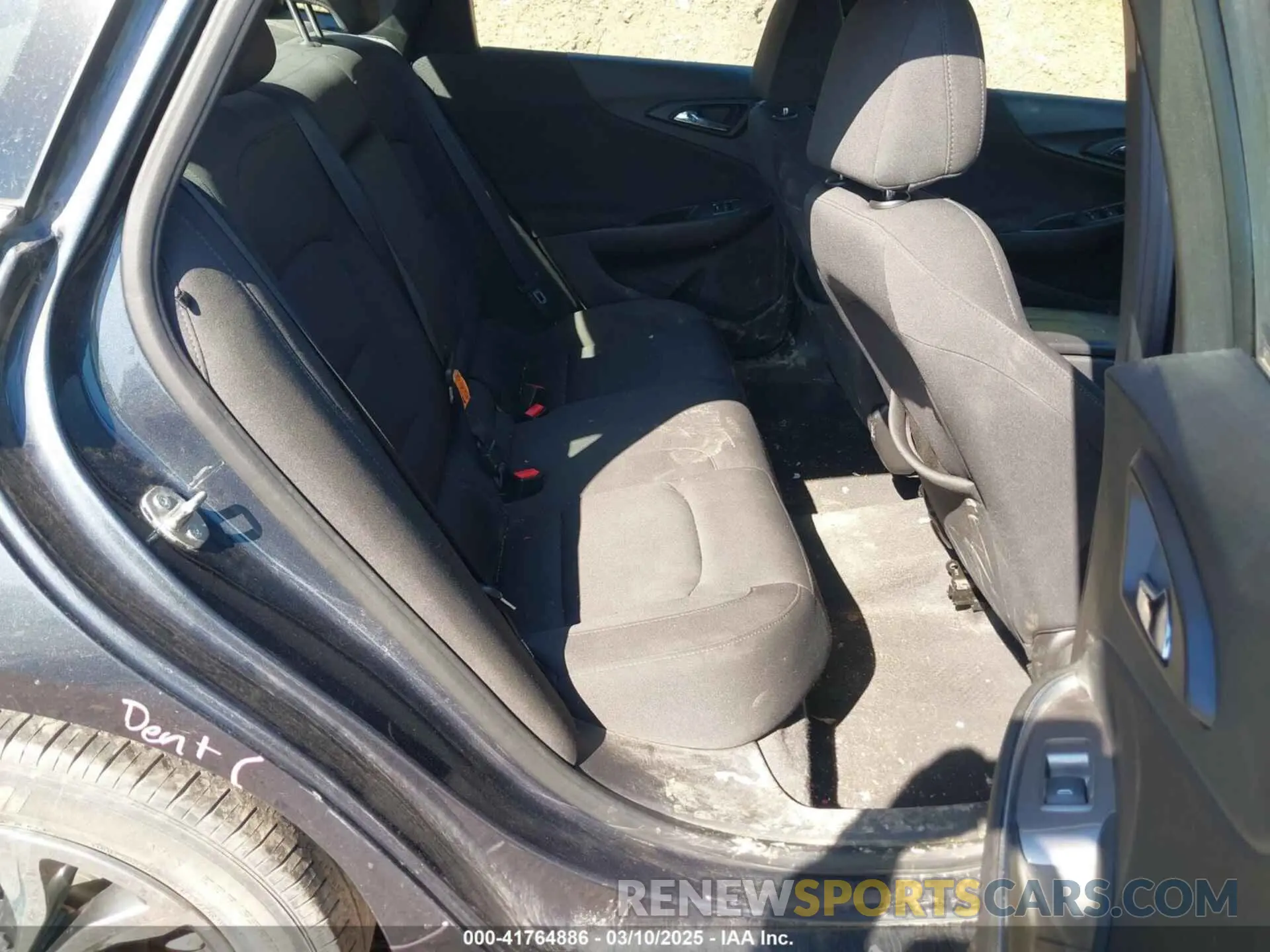 8 fotografías del automóvil dañado 1G1ZD5ST0KF117490 CHEVROLET MALIBU 2019