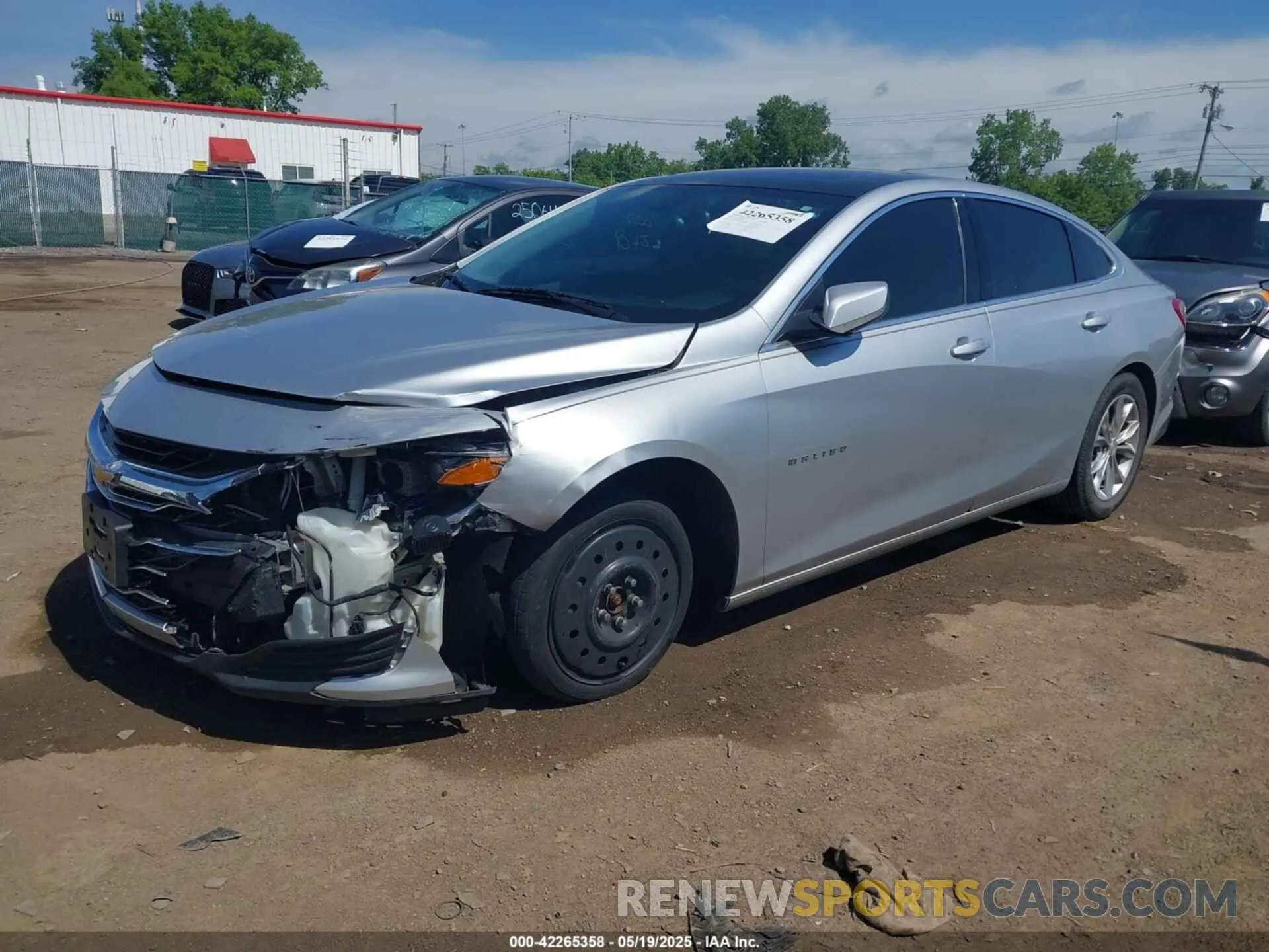 2 fotografías del automóvil dañado 1G1ZD5ST0KF120020 CHEVROLET MALIBU 2019