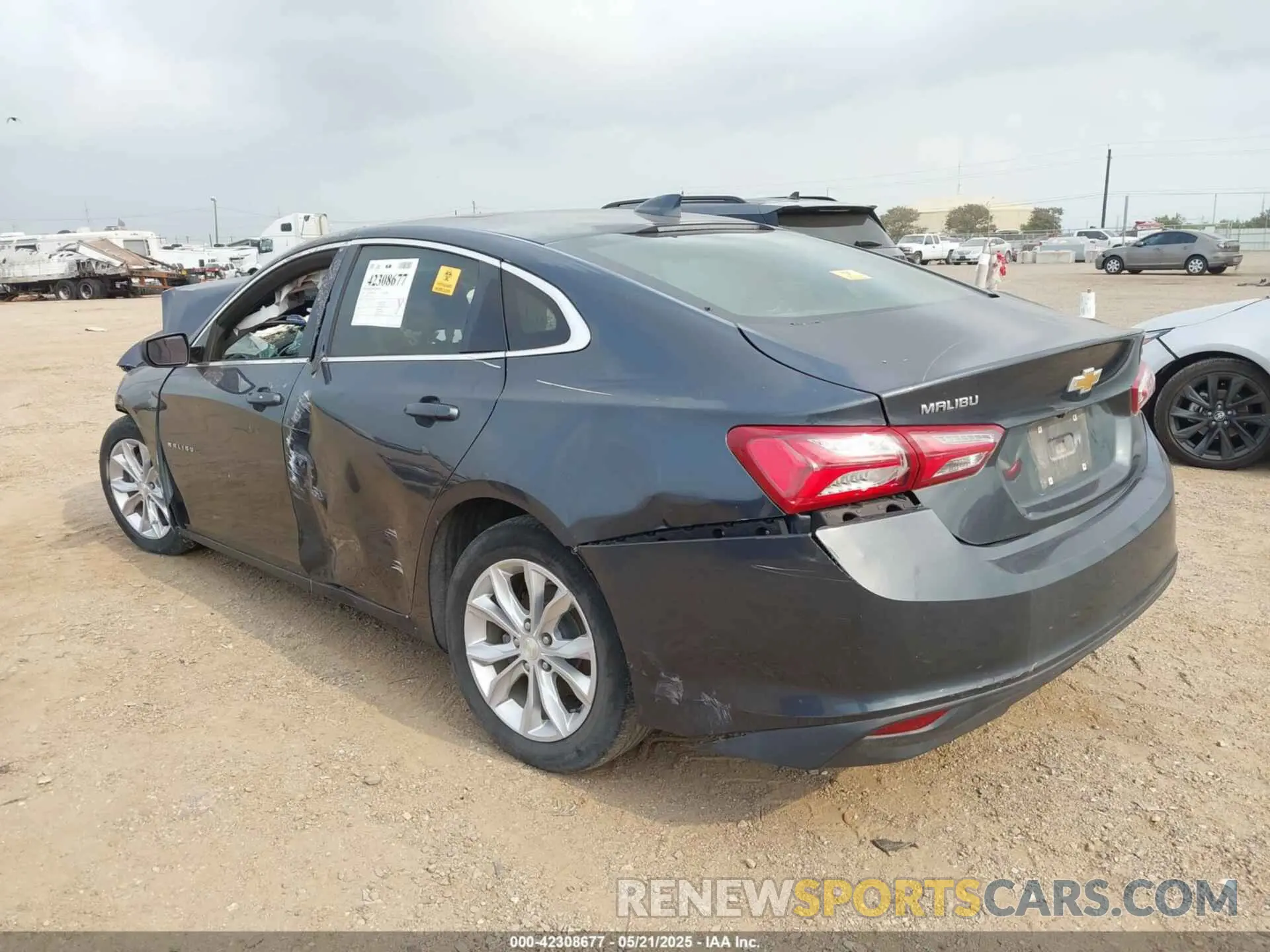 3 fotografías del automóvil dañado 1G1ZD5ST0KF142101 CHEVROLET MALIBU 2019
