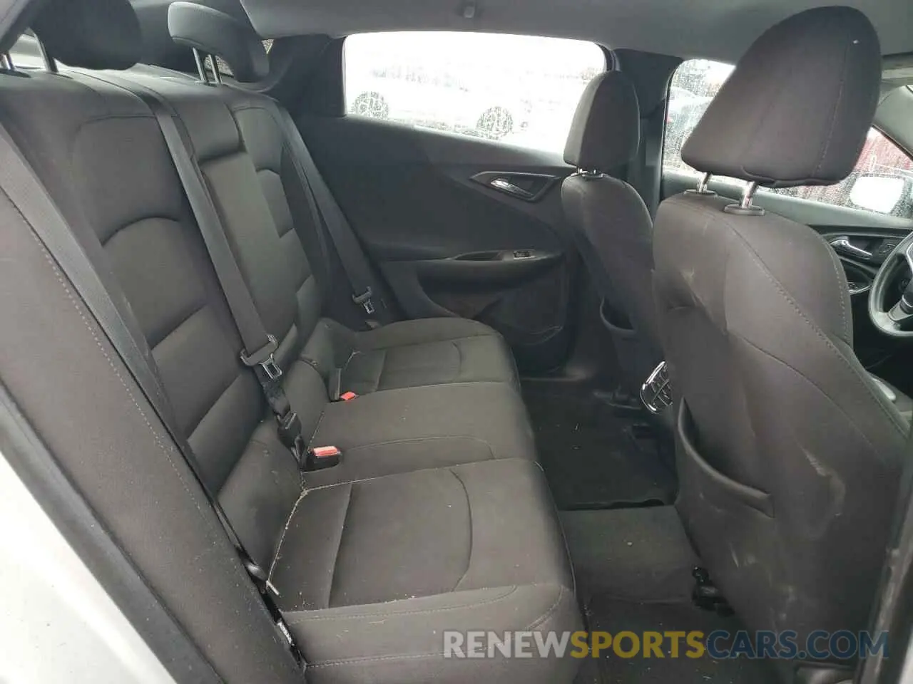 11 fotografías del automóvil dañado 1G1ZD5ST0KF167032 CHEVROLET MALIBU 2019