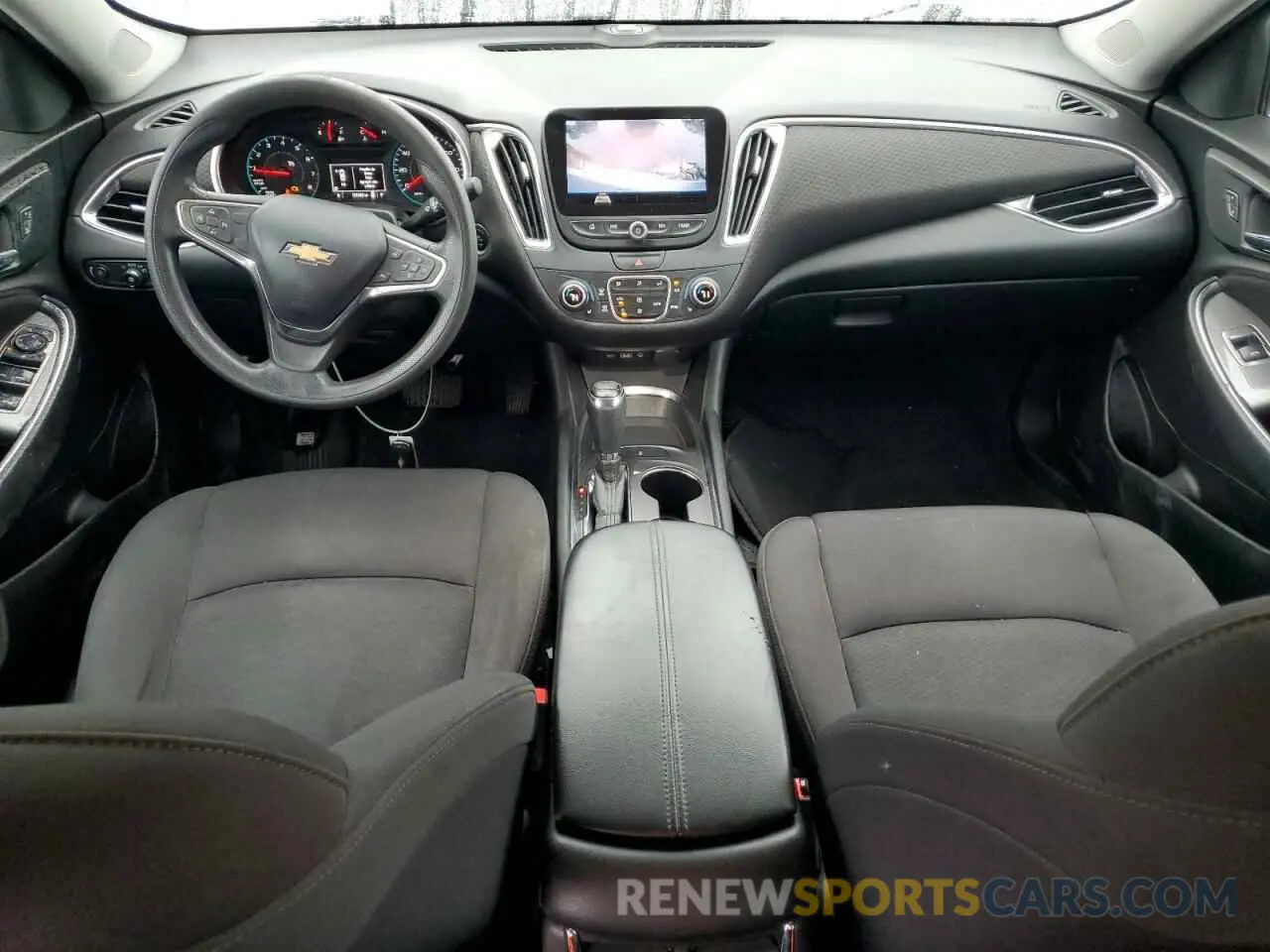8 fotografías del automóvil dañado 1G1ZD5ST0KF167032 CHEVROLET MALIBU 2019