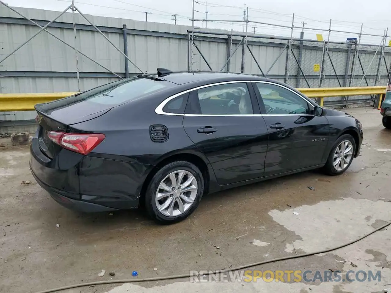 3 fotografías del automóvil dañado 1G1ZD5ST0KF167807 CHEVROLET MALIBU 2019