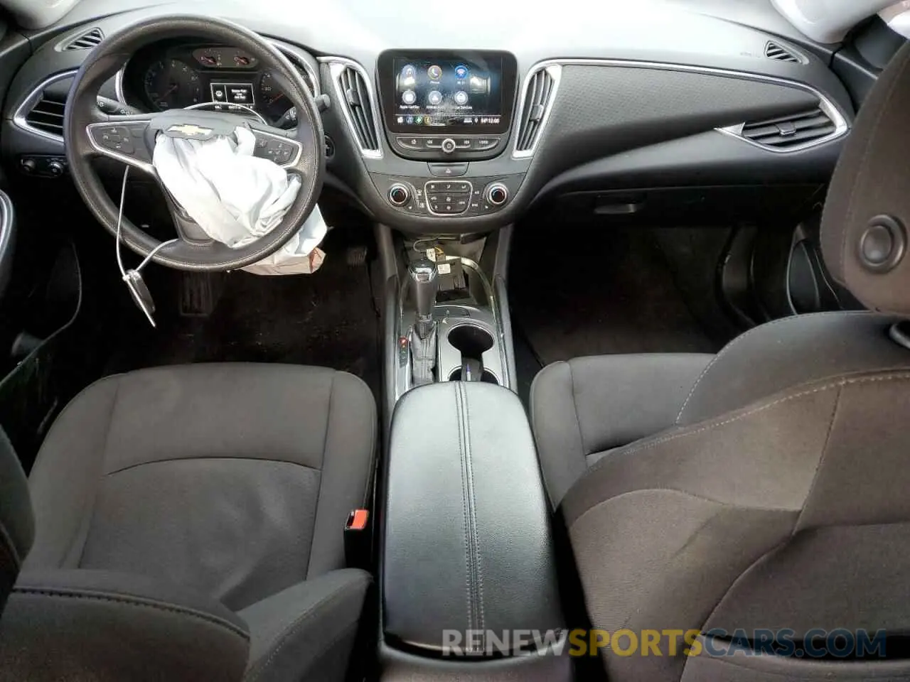 8 fotografías del automóvil dañado 1G1ZD5ST0KF170643 CHEVROLET MALIBU 2019