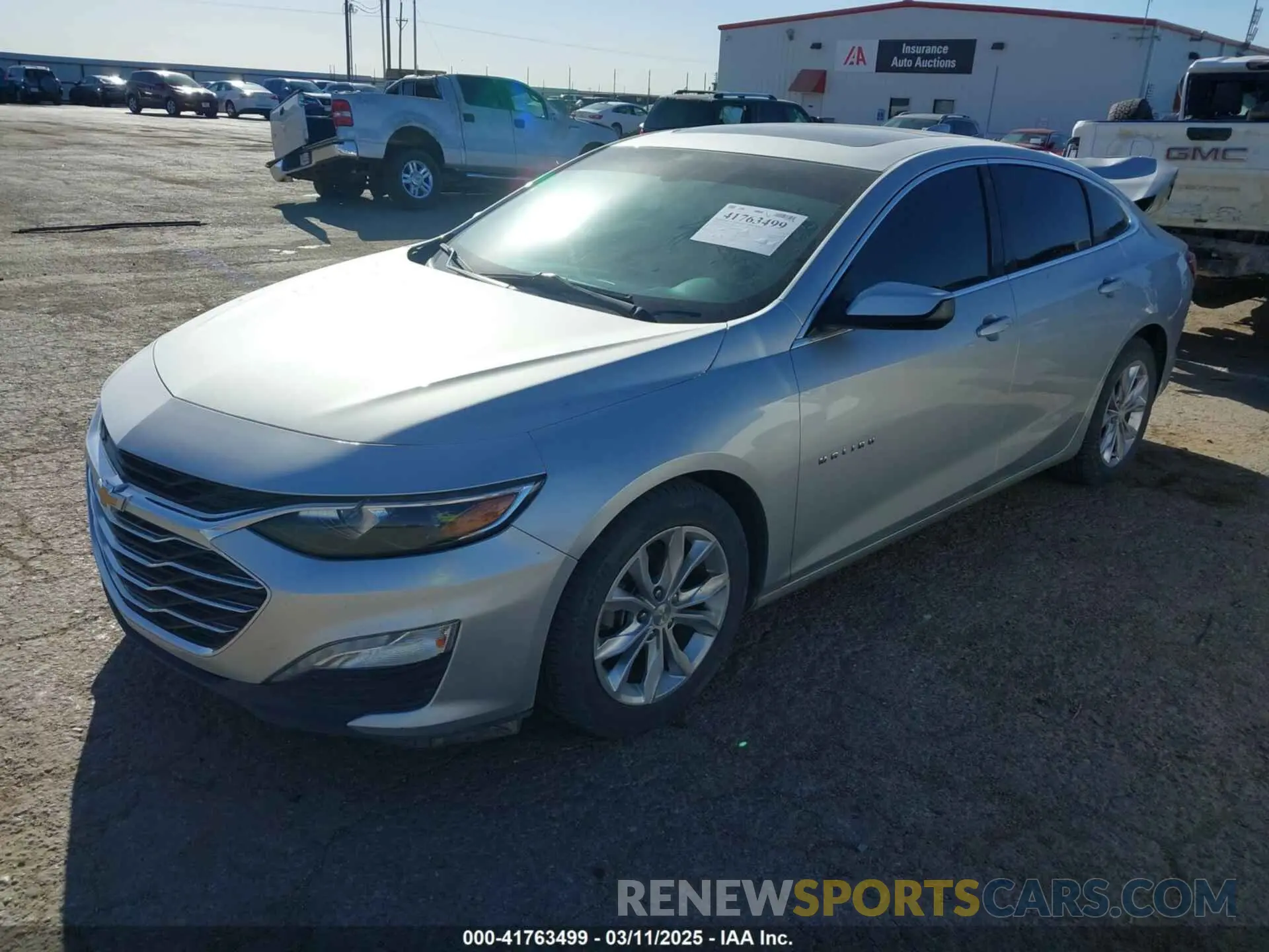 2 fotografías del automóvil dañado 1G1ZD5ST0KF173011 CHEVROLET MALIBU 2019