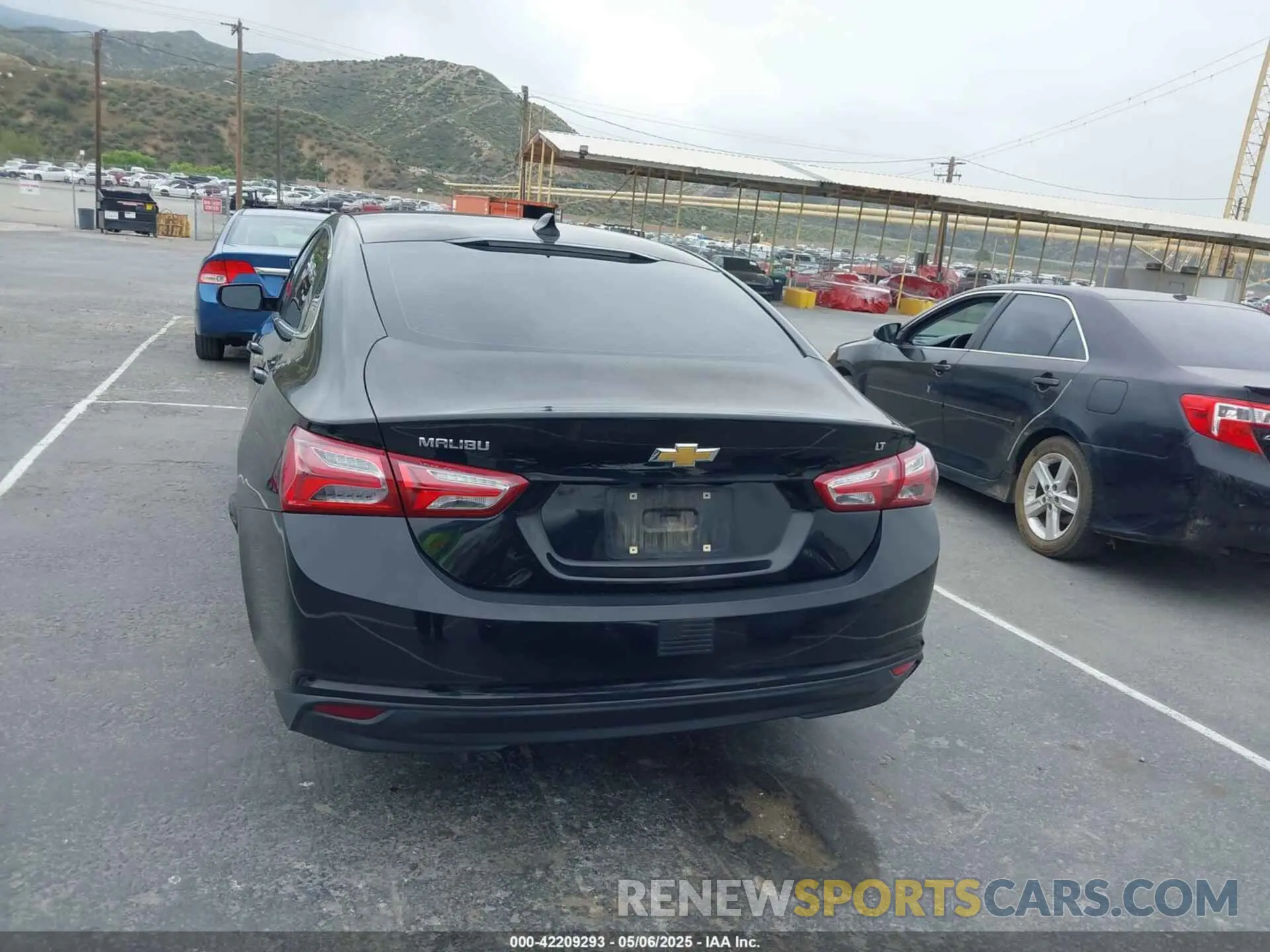 15 fotografías del automóvil dañado 1G1ZD5ST0KF208694 CHEVROLET MALIBU 2019